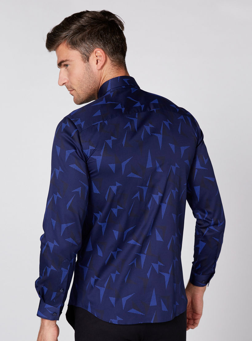 قميص مزيّن بطبعات وبأكمام طويلة وأزرار من لوم-men-clothing-shirts-image-4