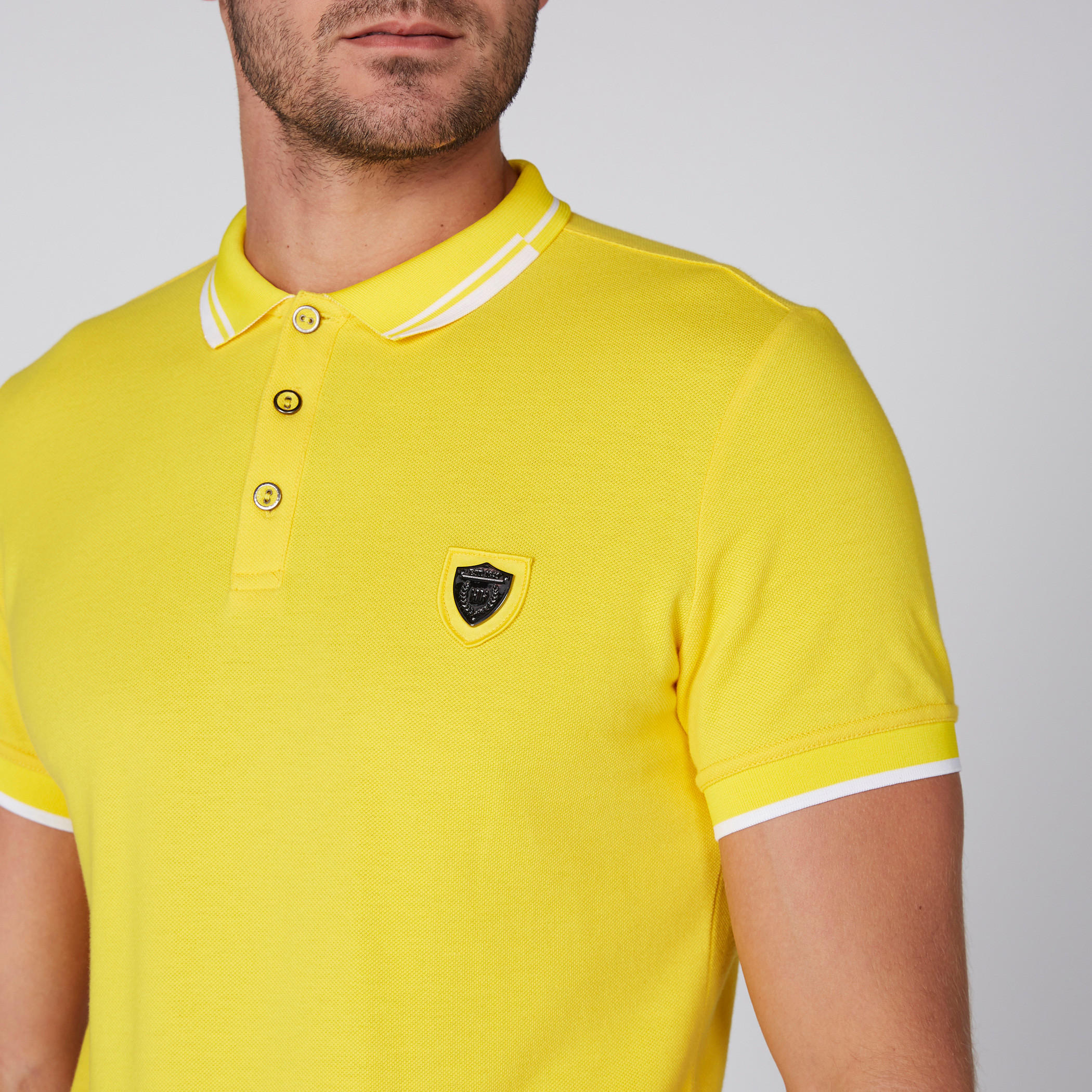 L'Homme Badge Detail T-Shirt with Polo Neck and Short Sleeves-men-clothing-tshirtsandpolos-polos-image-2