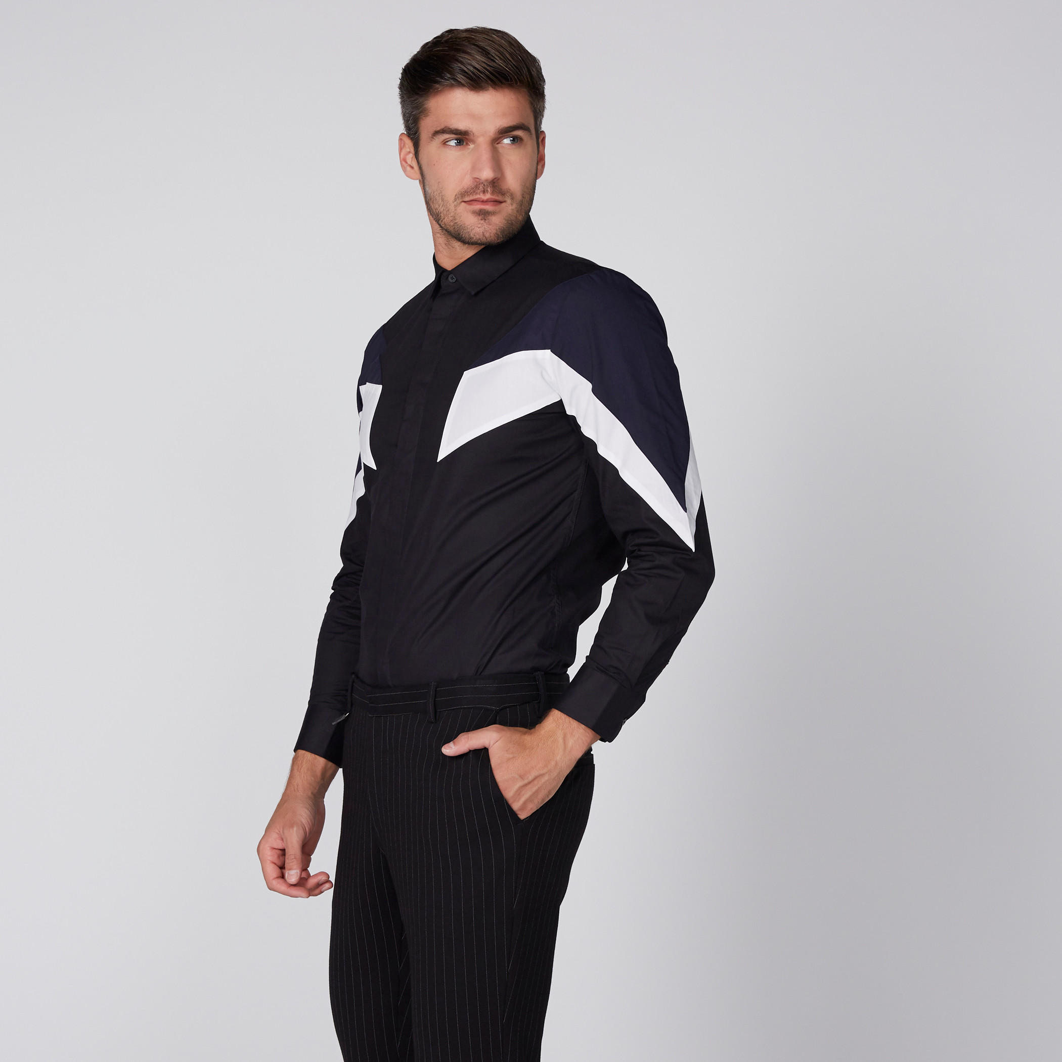 قميص بأكمام طويلة ووصلة أزرار مخفية من لوم-men-clothing-shirts-image-1