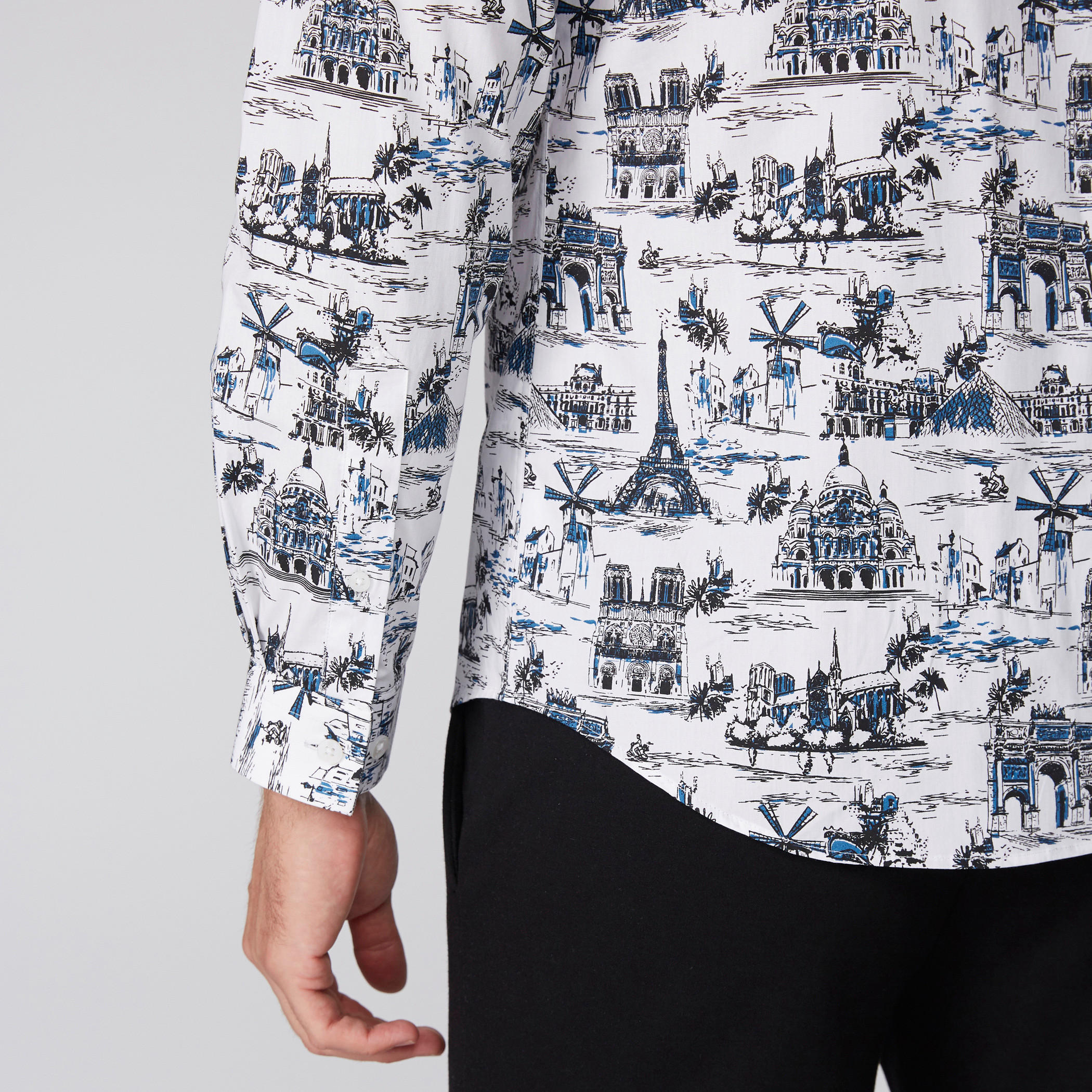 قميص بأكمام طويلة ووصلة أزرار مخفية وطبعات من لوم-men-clothing-shirts-image-2