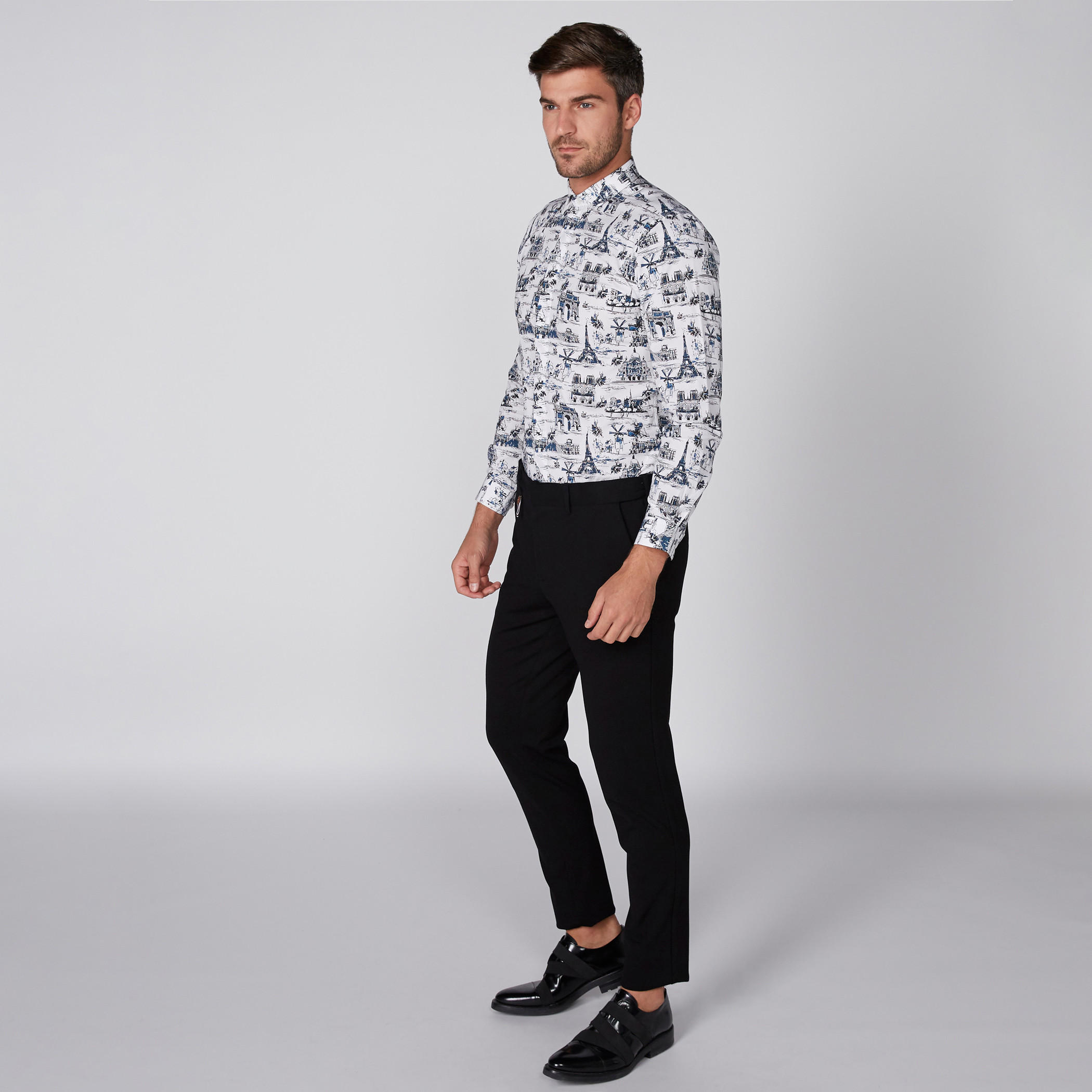 قميص بأكمام طويلة ووصلة أزرار مخفية وطبعات من لوم-men-clothing-shirts-image-4