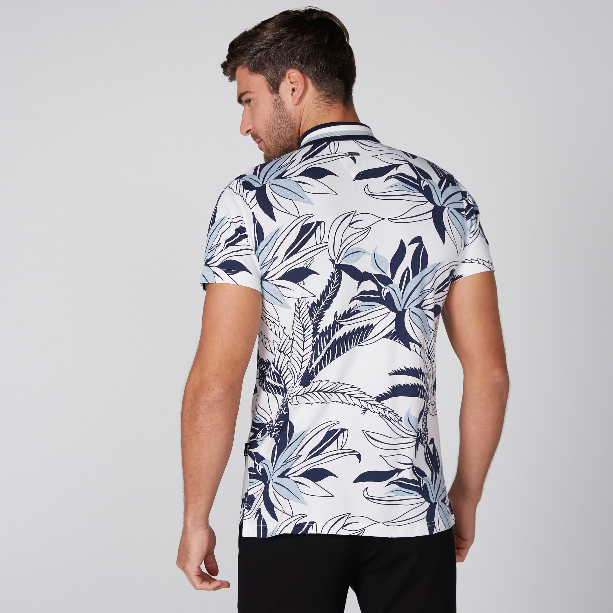 تيشيرت بأكمام قصيرة وياقة بولو وطبعات من لوم-men-clothing-tshirtsandpolos-polos-image-3