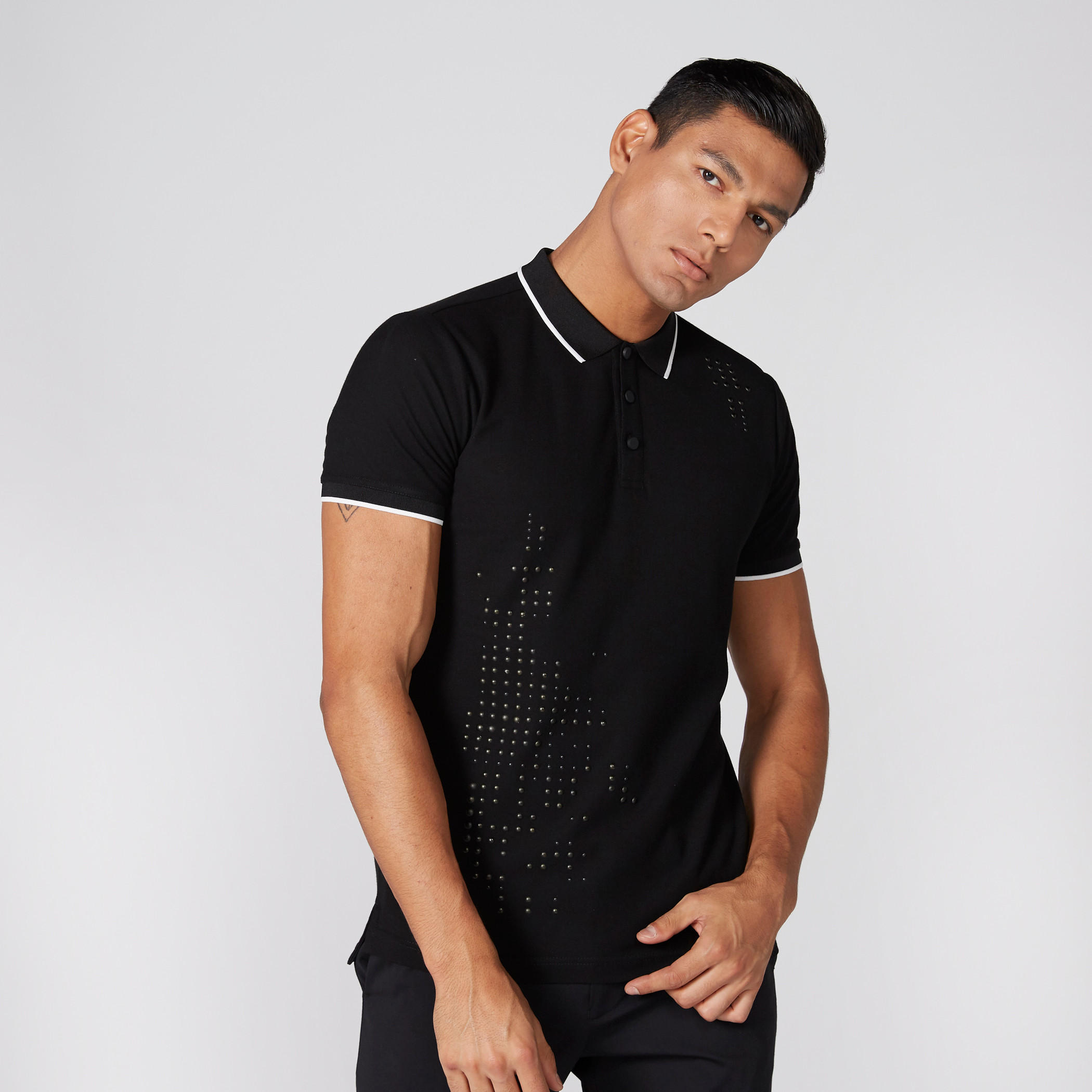تيشيرت بارز الملمس بياقة بولو وأكمام قصيرة-men-clothing-tshirtsandpolos-polos-image-1