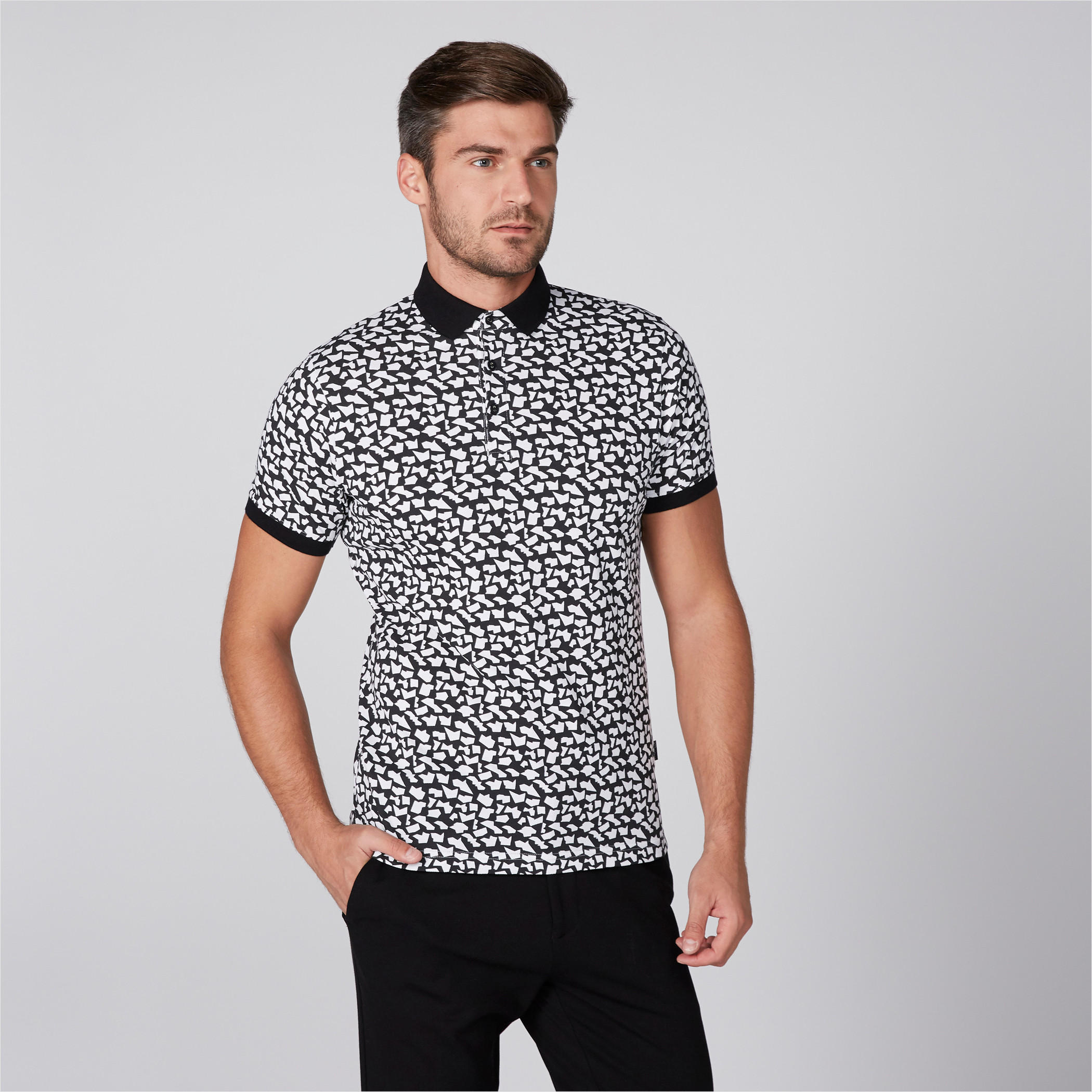 تيشيرت بأكمام قصيرة وياقة بولو وطبعات من لوم-men-clothing-tshirtsandpolos-polos-image-3