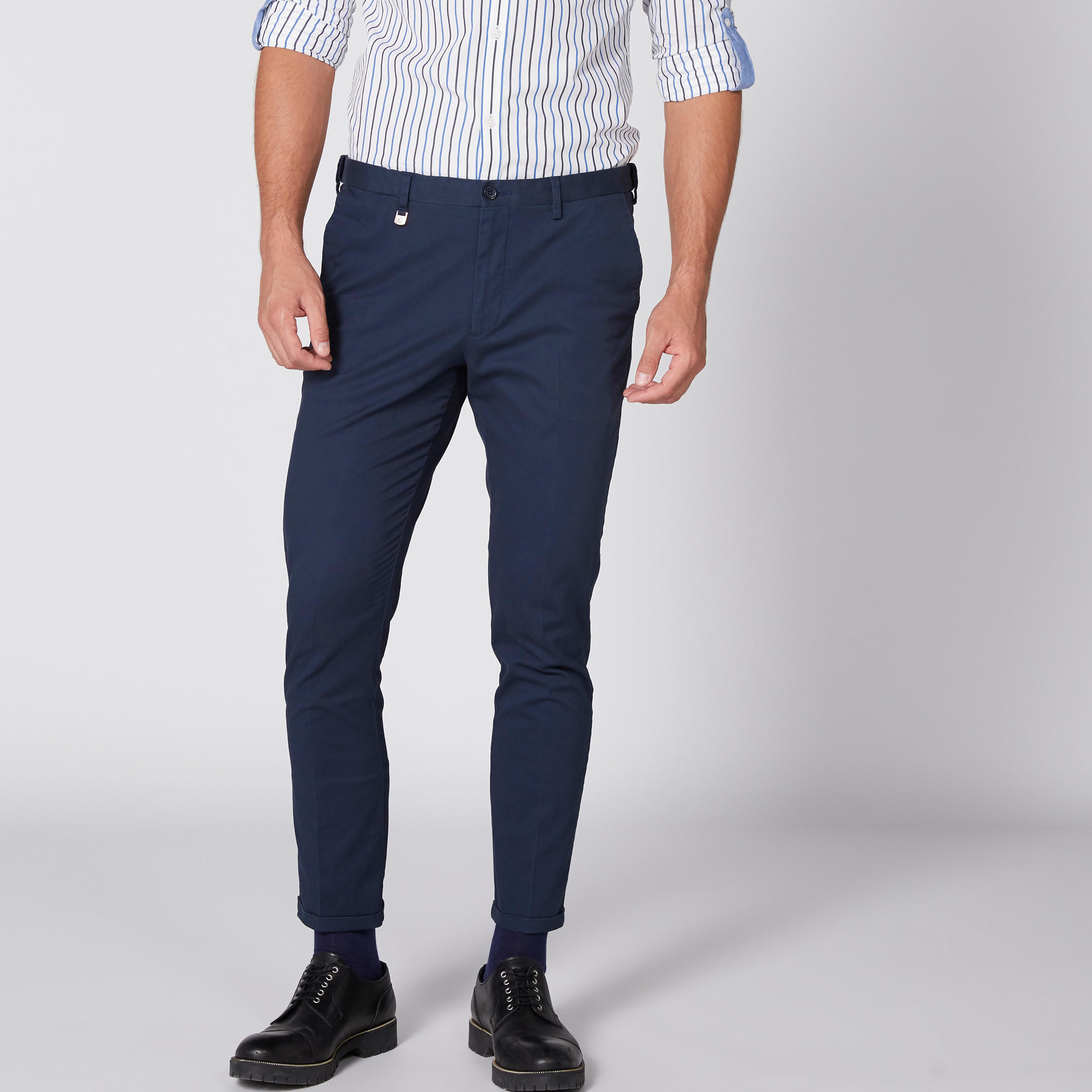 بنطال شينو طويل بزر إغلاق وجيوب من لوم-men-clothing-bottoms-trousersandchinos-trousers-image-2