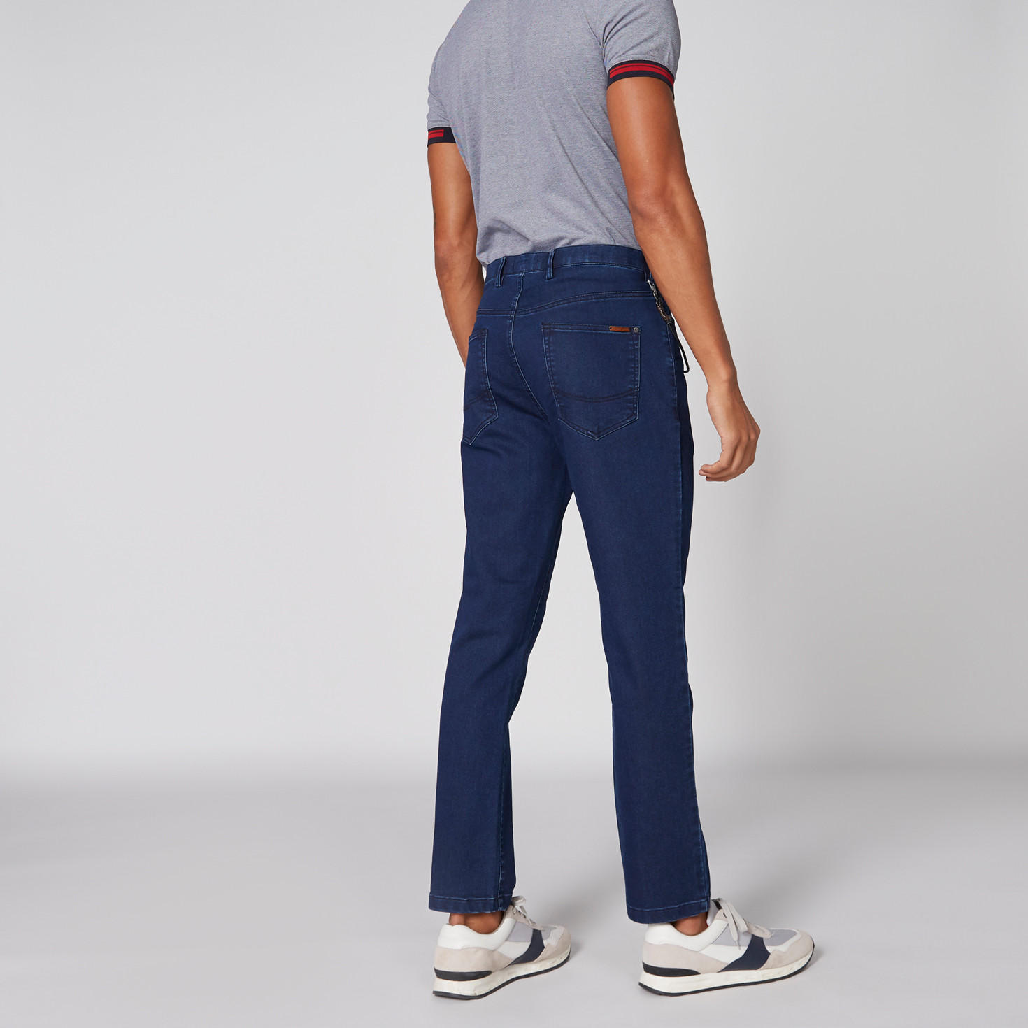 بنطال جينز طويل بزر إغلاق وجيوب من لوم-men-clothing-bottoms-jeans-image-2