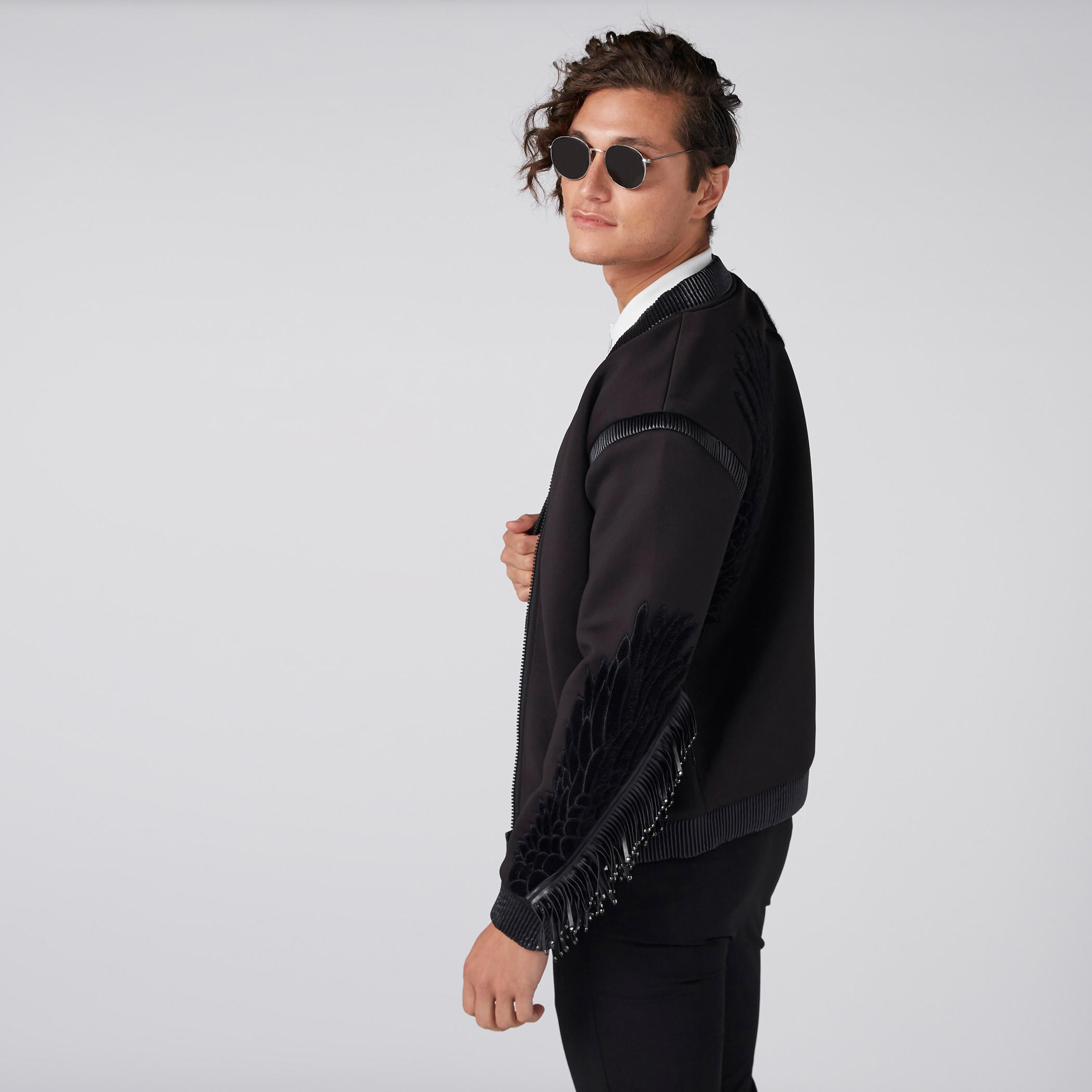 جاكيت بومبر مطرّز بأكمام طويلة وسحّاب إغلاق من لوم-men-clothing-jacketsandblazers-jackets-image-1