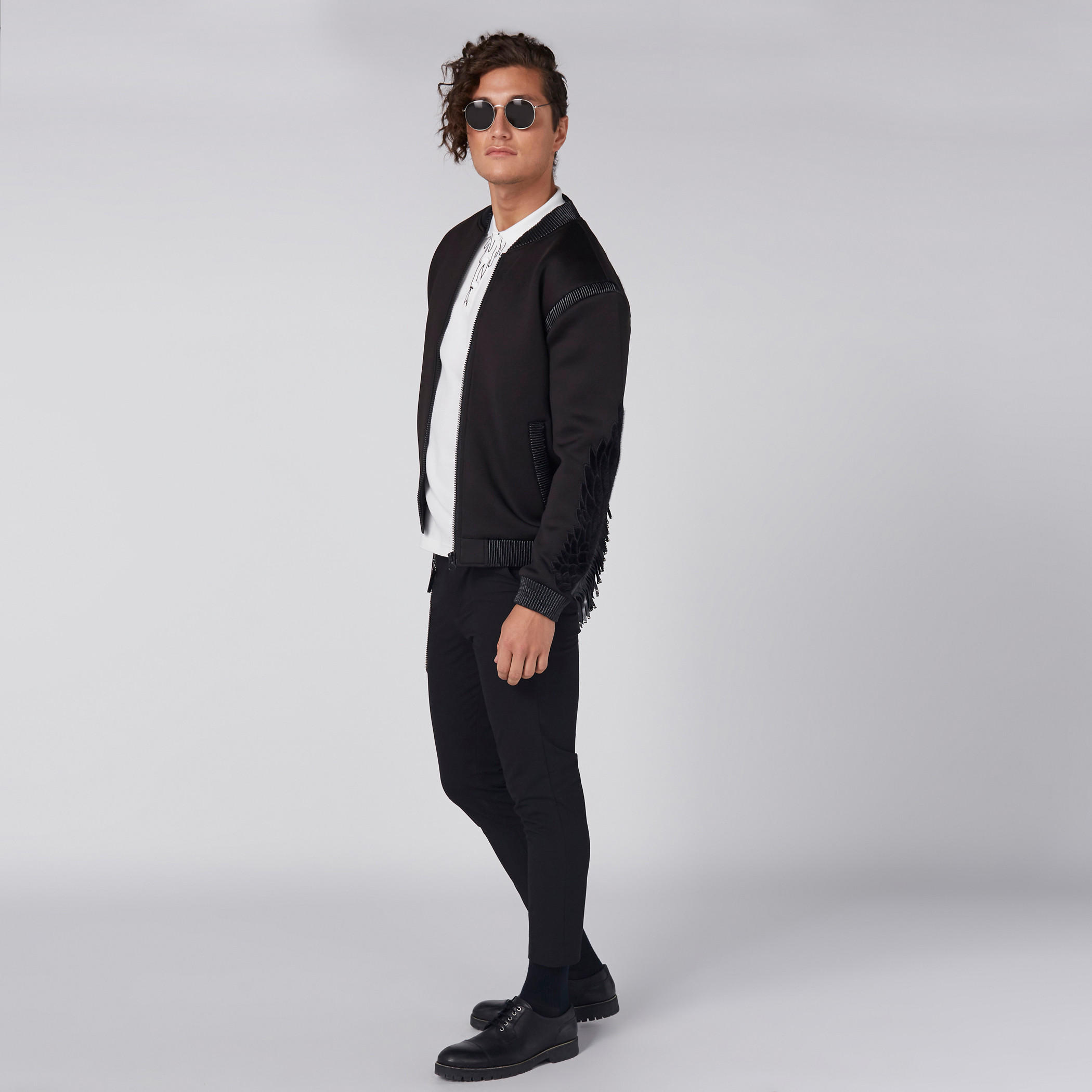 جاكيت بومبر مطرّز بأكمام طويلة وسحّاب إغلاق من لوم-men-clothing-jacketsandblazers-jackets-image-6