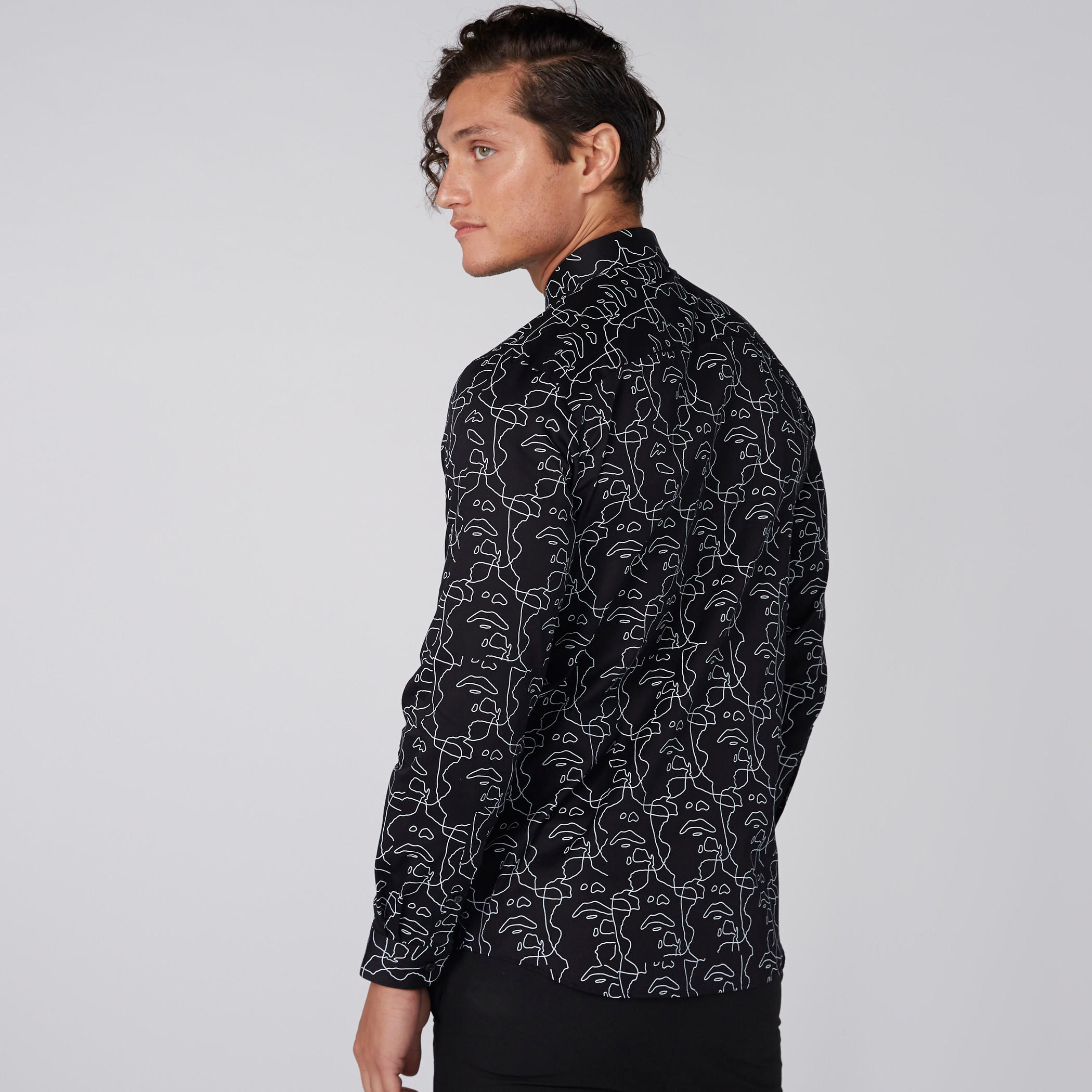 قميص بأكمام طويلة وأزرار وطبعات من لوم-men-clothing-shirts-image-3