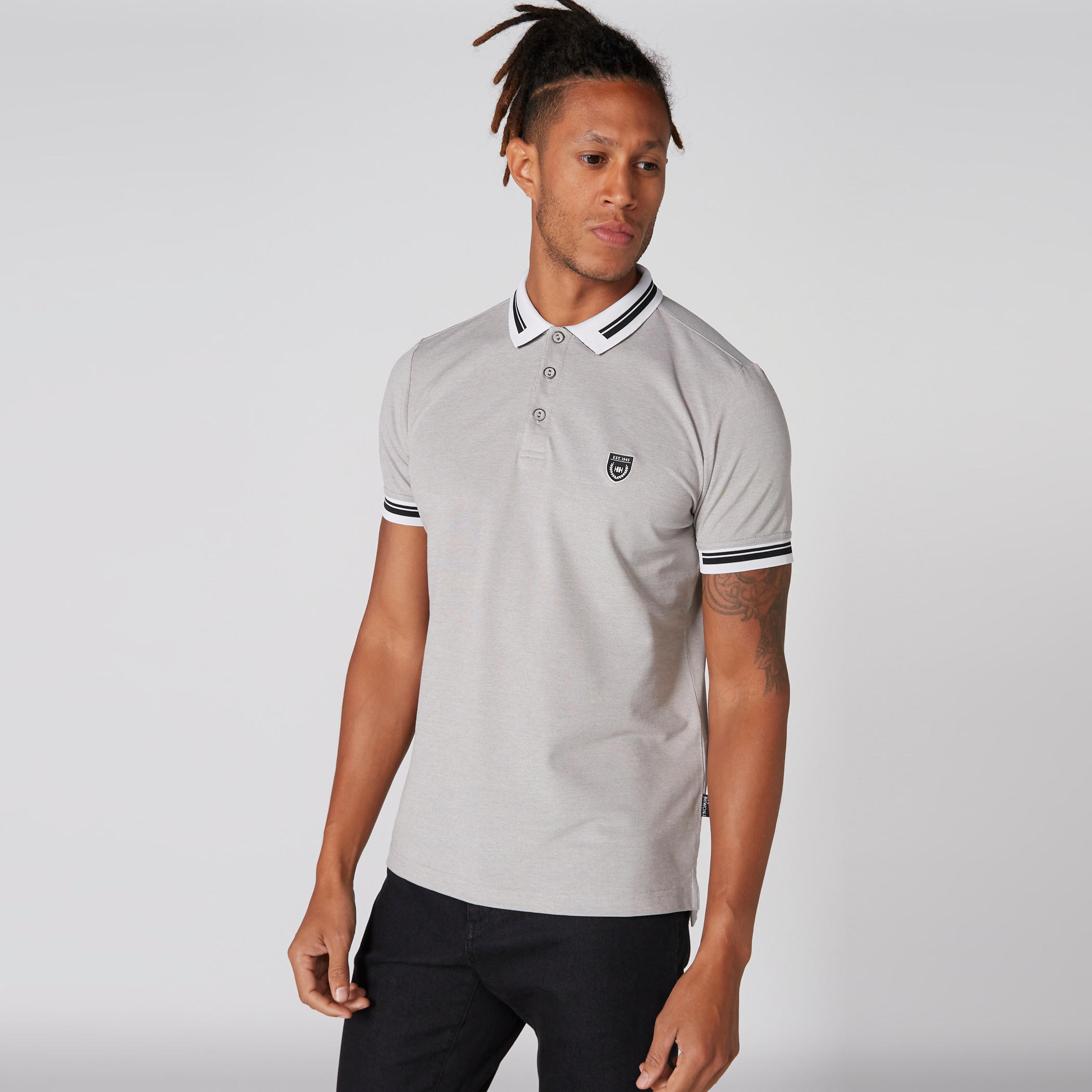 L'Homme Badge Detail T-Shirt with Polo Neck and Short Sleeves-men-clothing-tshirtsandpolos-polos-image-4