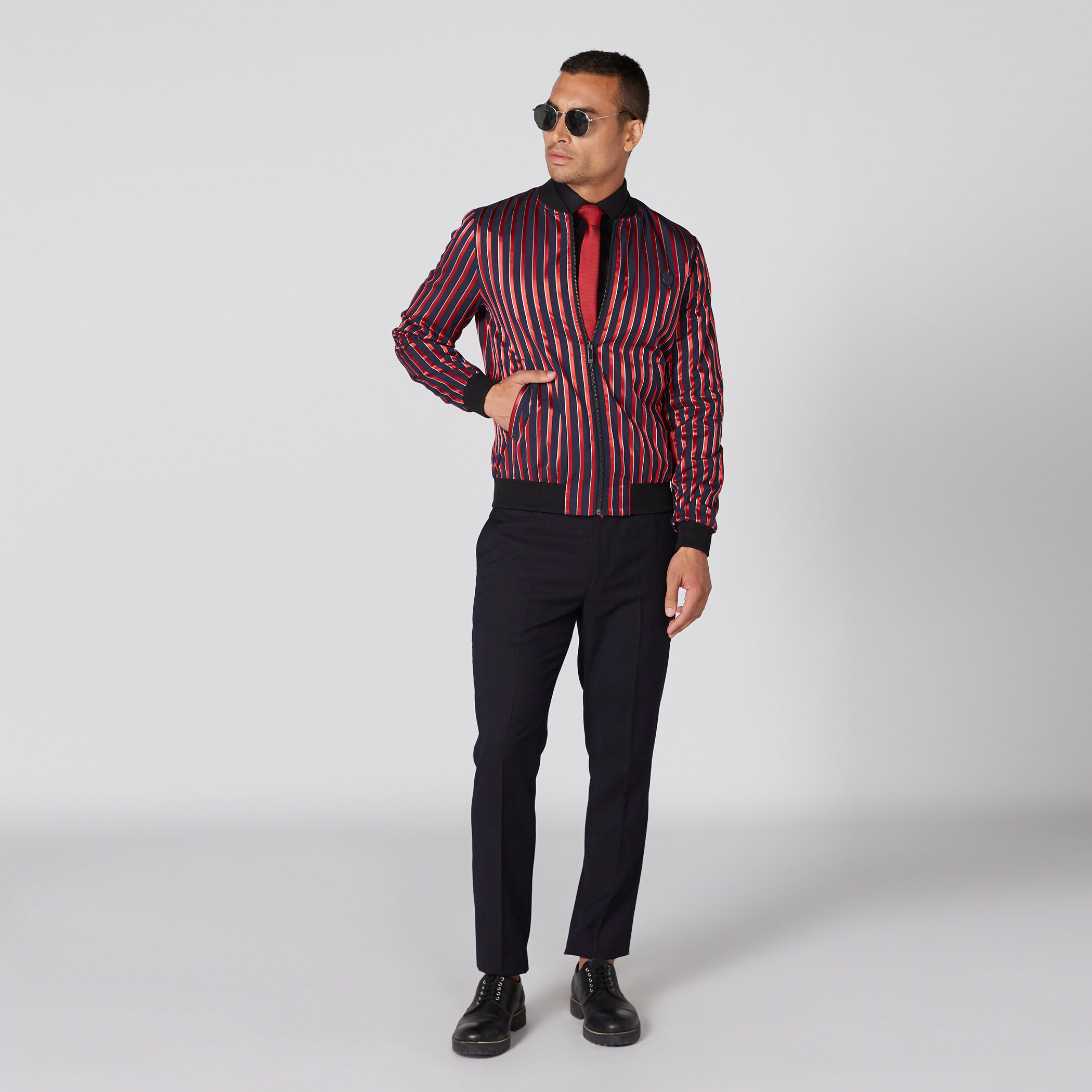 جاكيت بومبر مقلم بسحّاب إغلاق وجيوب من لوم-men-clothing-jacketsandblazers-jackets-image-3