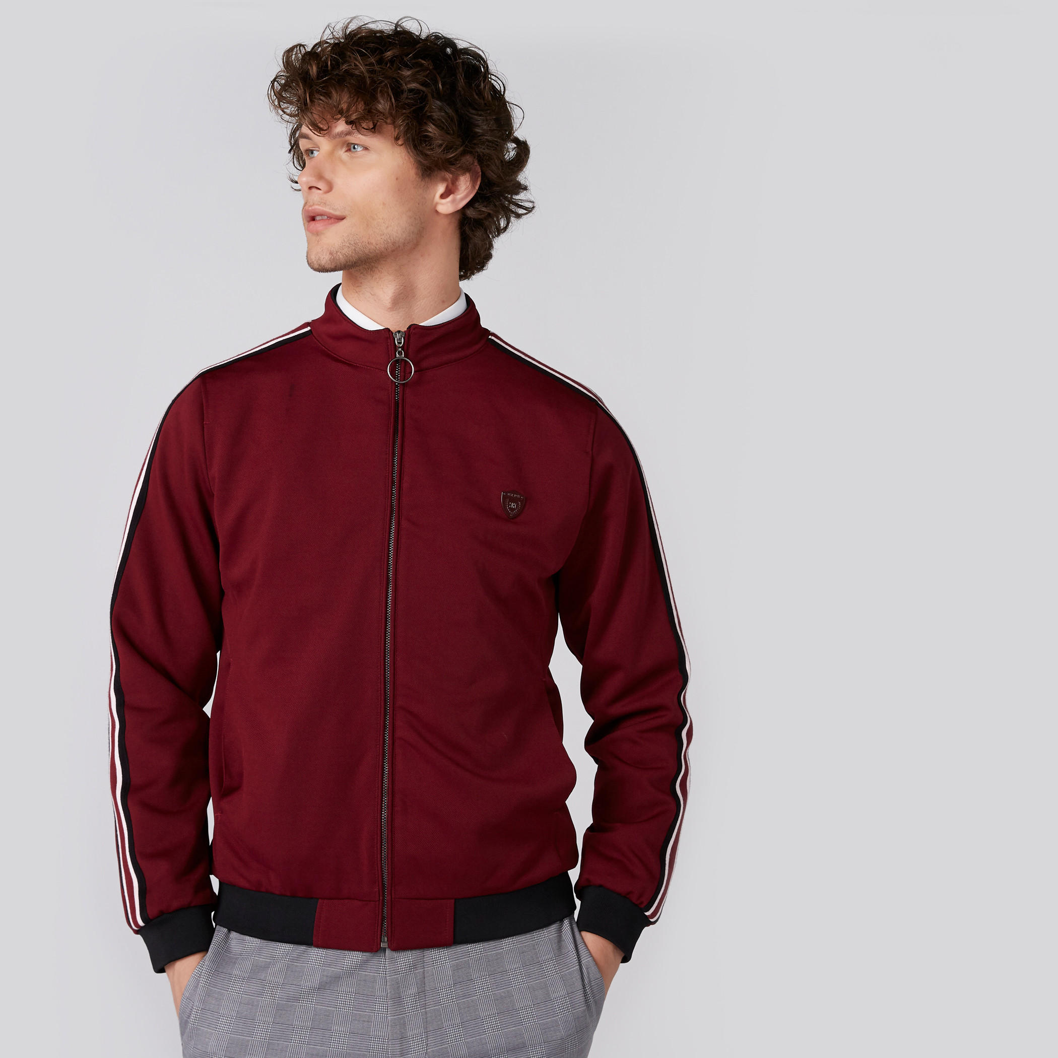 جاكيت بومبر بأكمام طويلة وسحّاب إغلاق من لوم-men-clothing-jacketsandblazers-jackets-image-2