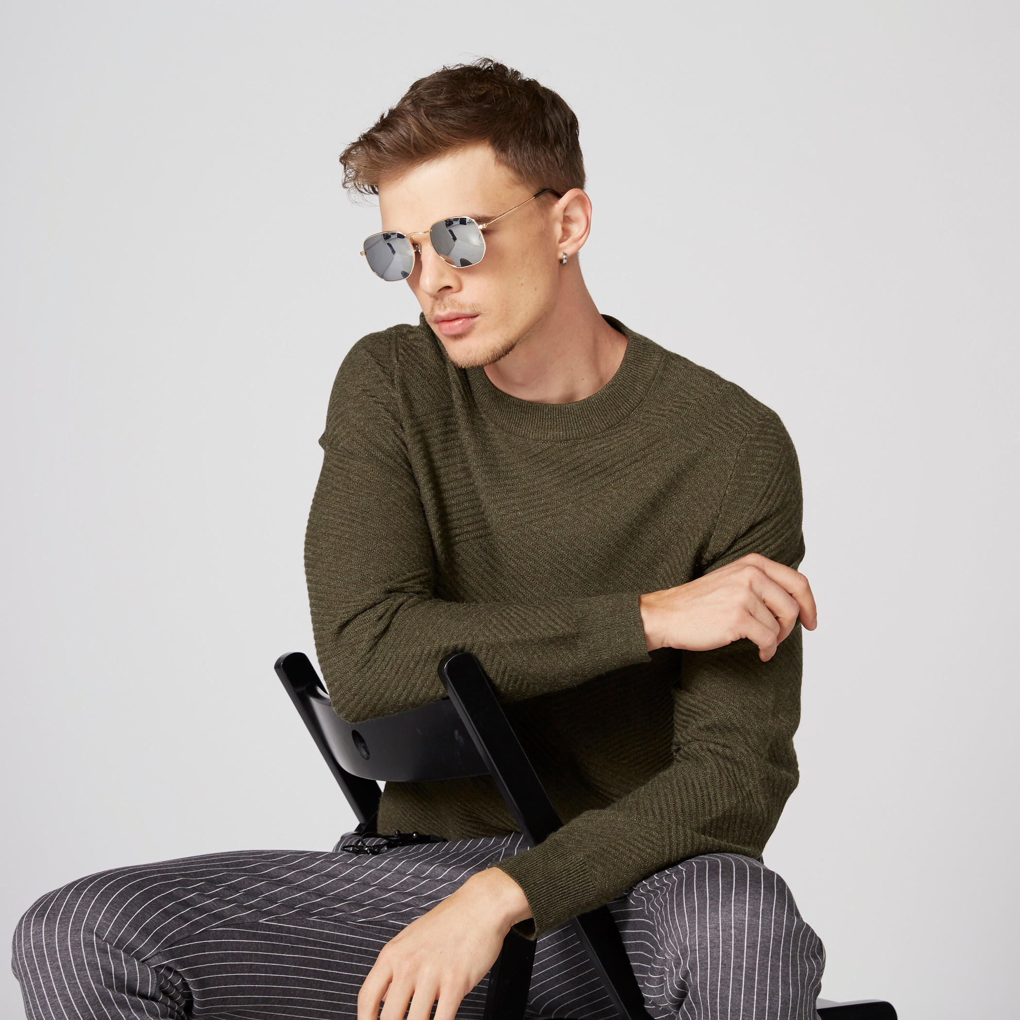 L'Homme Crew Neck Sweater with Long Sleeves-men-clothing-sweatersandpullovers-image-1