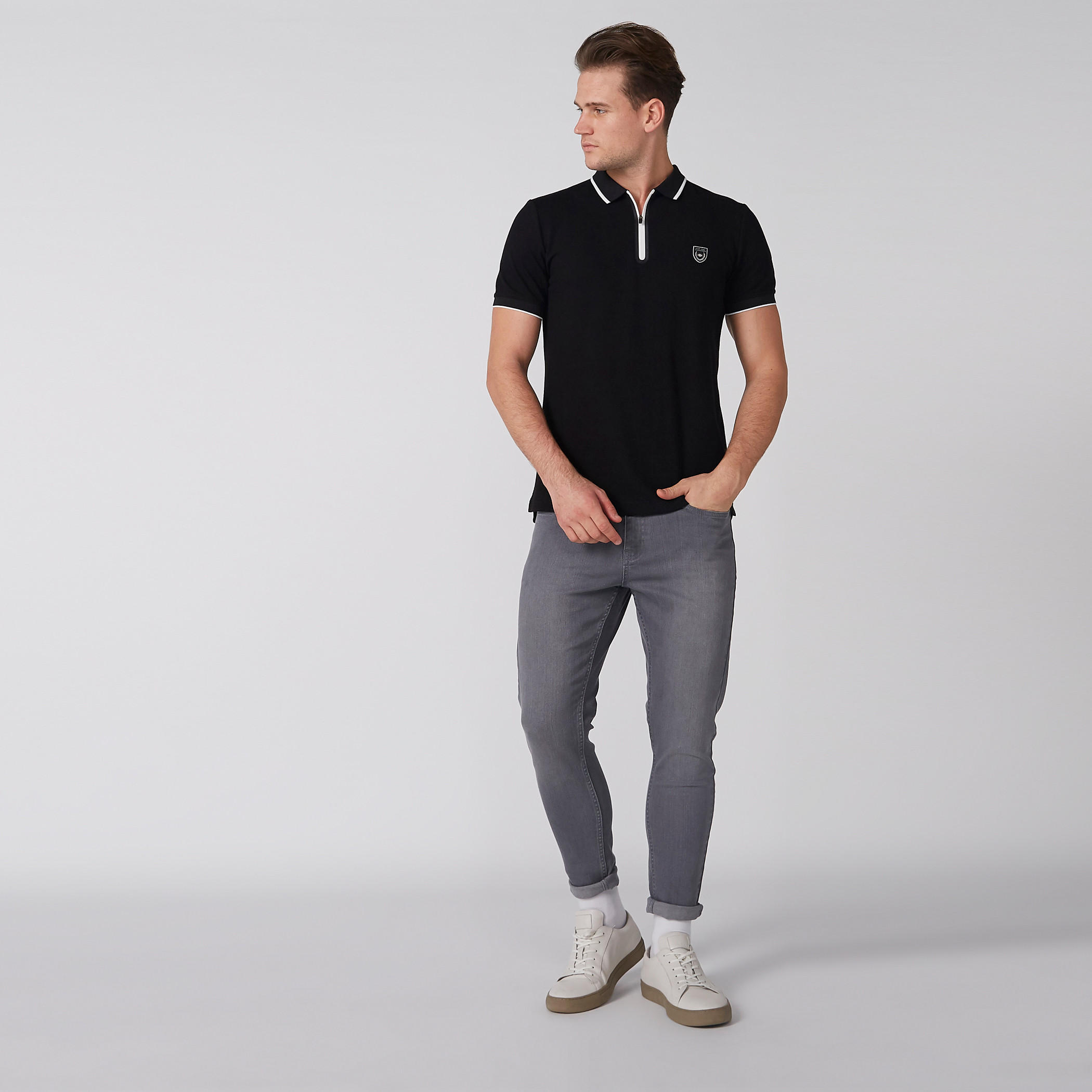تيشيرت بياقة بولو وأكمام قصيرة وسحّاب من لوم-men-clothing-tshirtsandpolos-polos-image-3