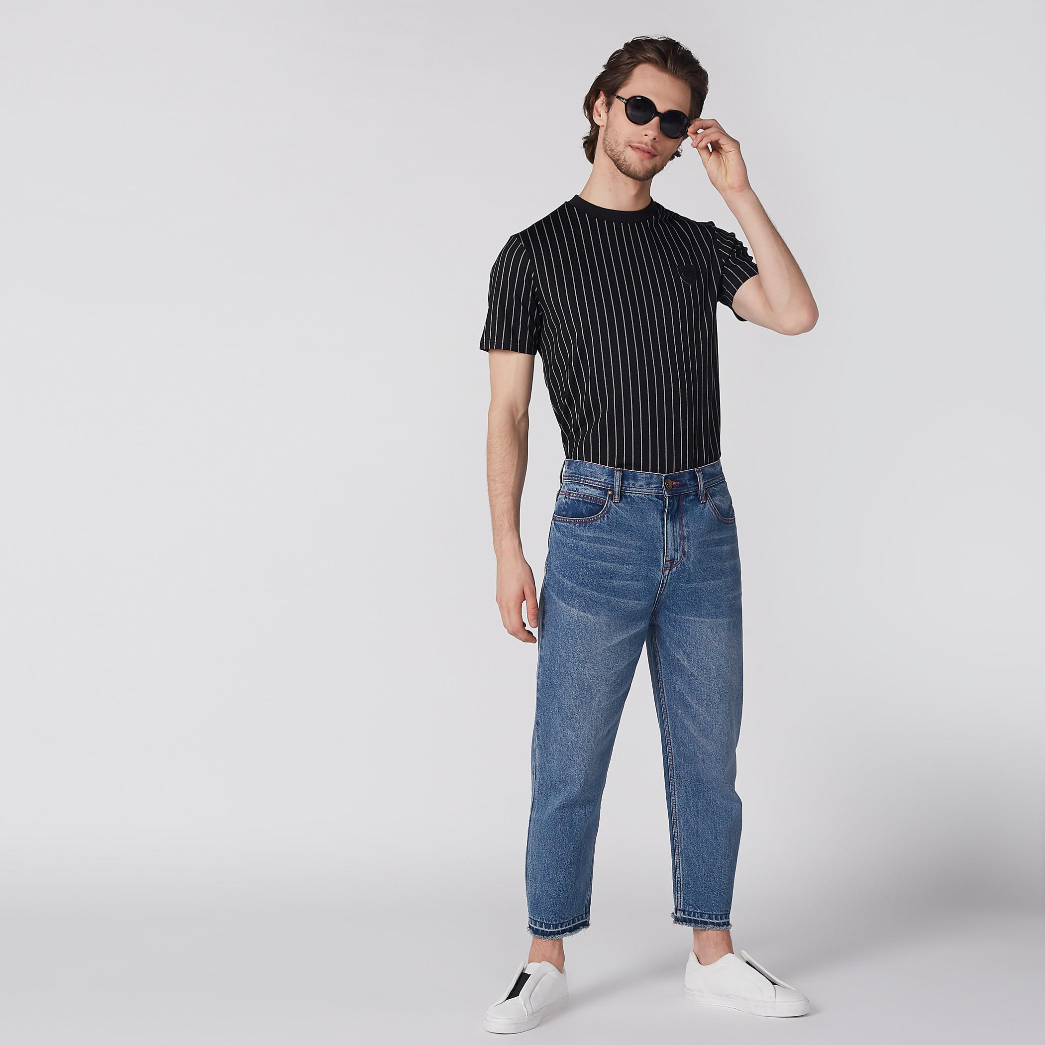 تيشيرت مقلّم بأكمام قصيرة من لوم-men-clothing-tshirtsandpolos-tshirts-image-3