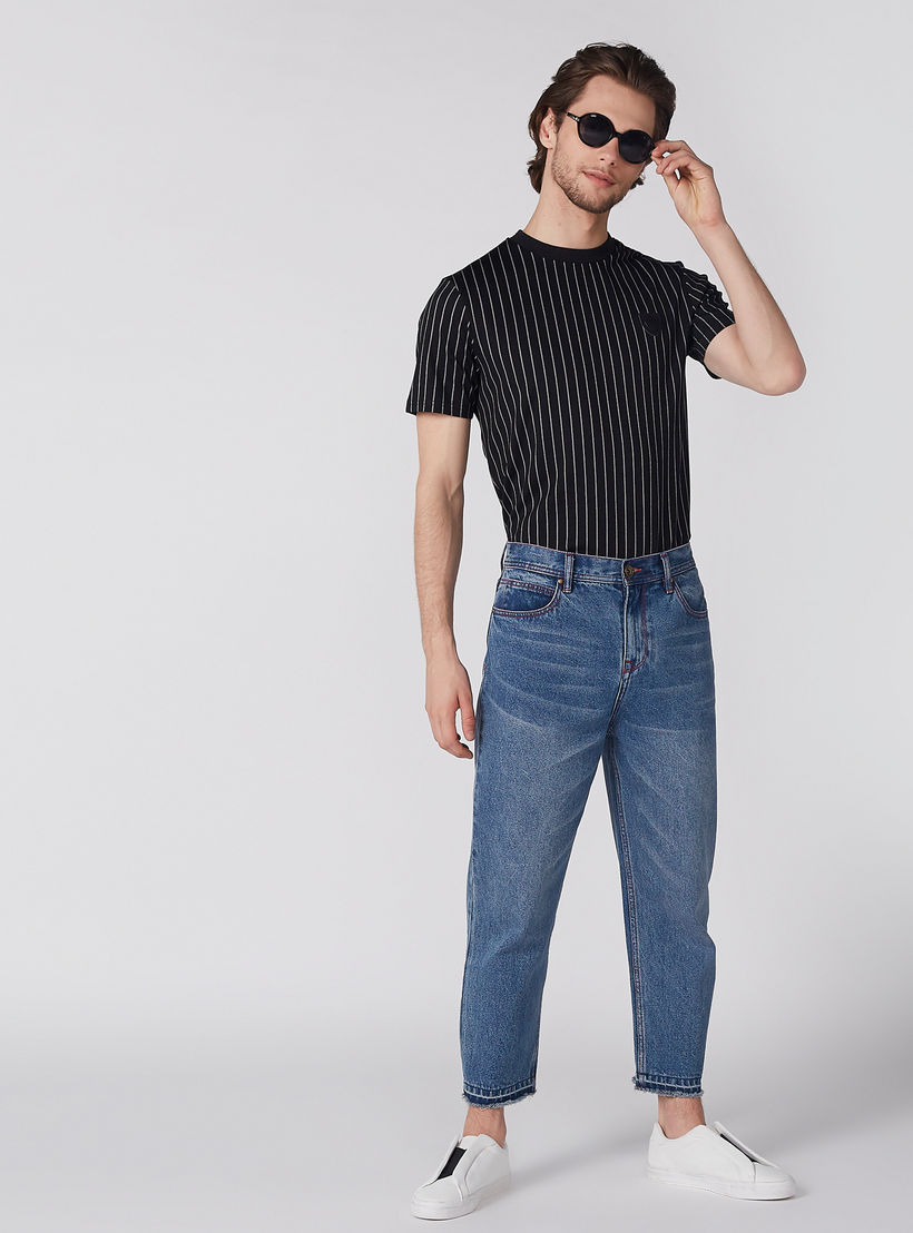 تيشيرت مقلّم بأكمام قصيرة من لوم-men-clothing-tshirtsandpolos-tshirts-image-3