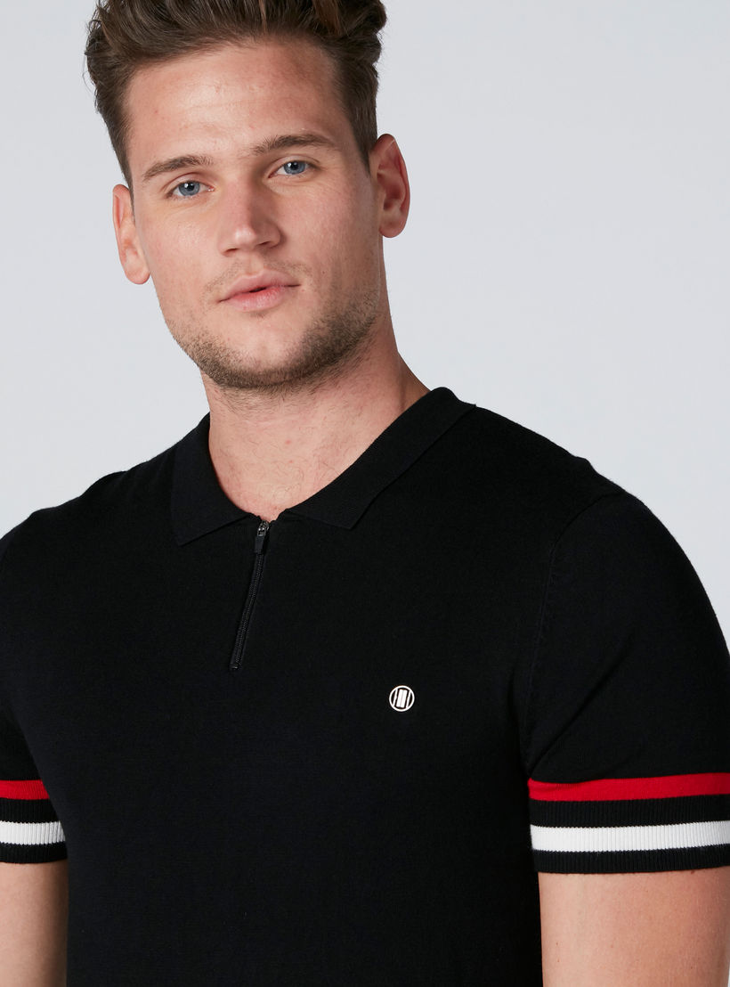 تيشيرت مقلّم بأكمام قصيرة وسحّاب من لوم-men-clothing-tshirtsandpolos-tshirts-image-5