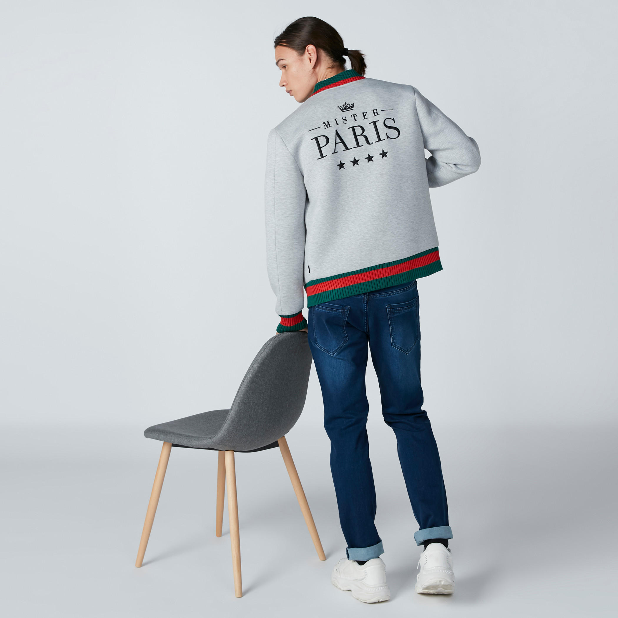 جاكيت بومبر مطرّز بسحّاب إغلاق من لوم-men-clothing-jacketsandblazers-jackets-image-2