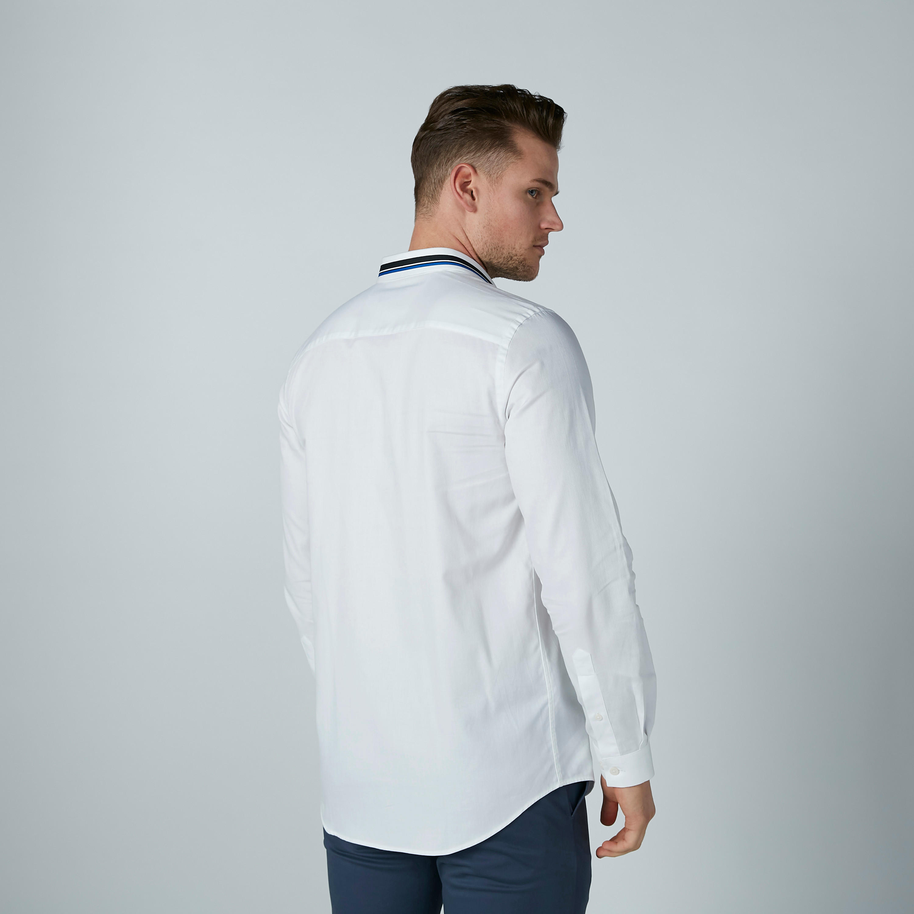قميص سادة بأكمام طويلة وياقة عاديّة من لوم-men-clothing-shirts-image-5
