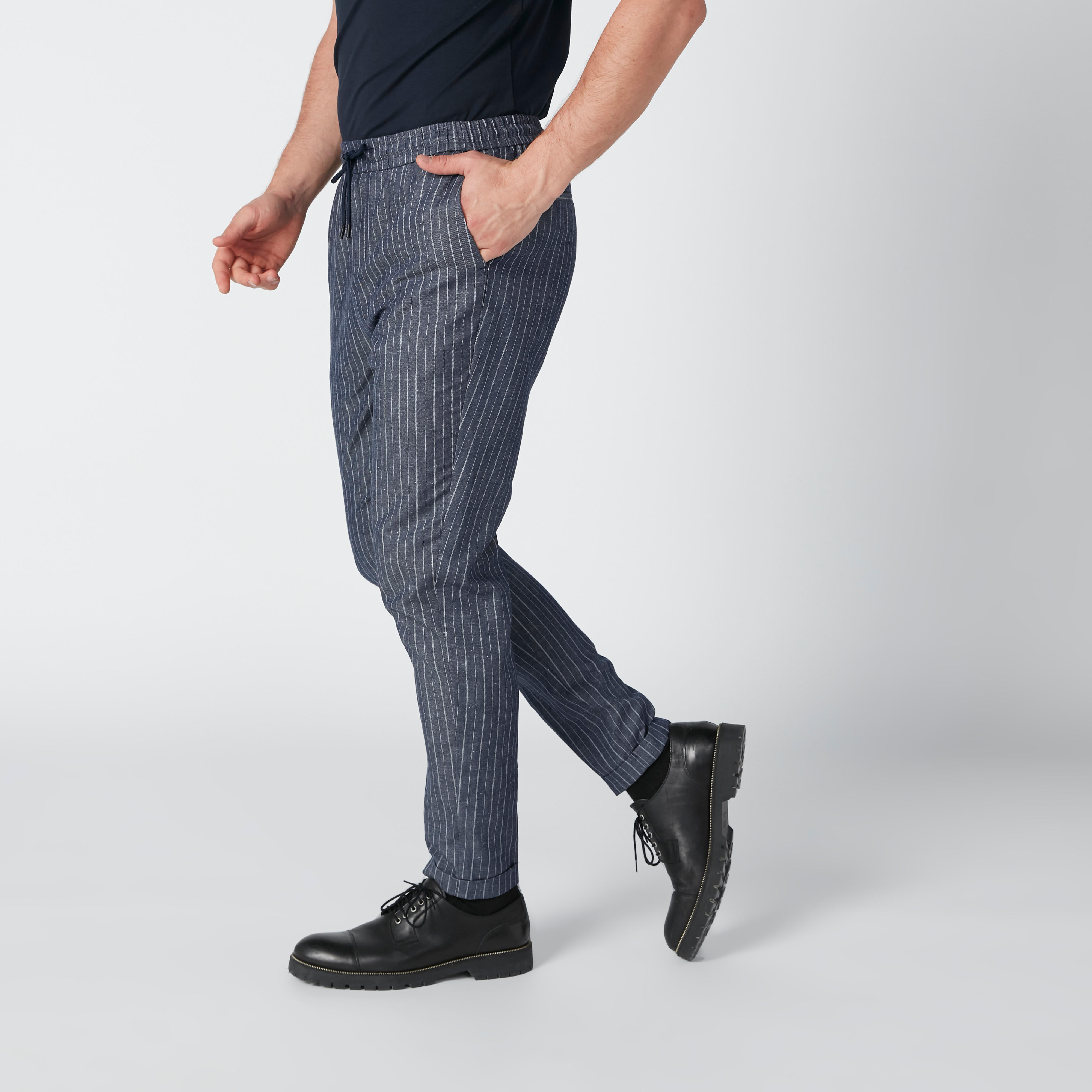 بنطال مقلّم برباط وجيوب من لوم-men-clothing-bottoms-trousersandchinos-trousers-image-4