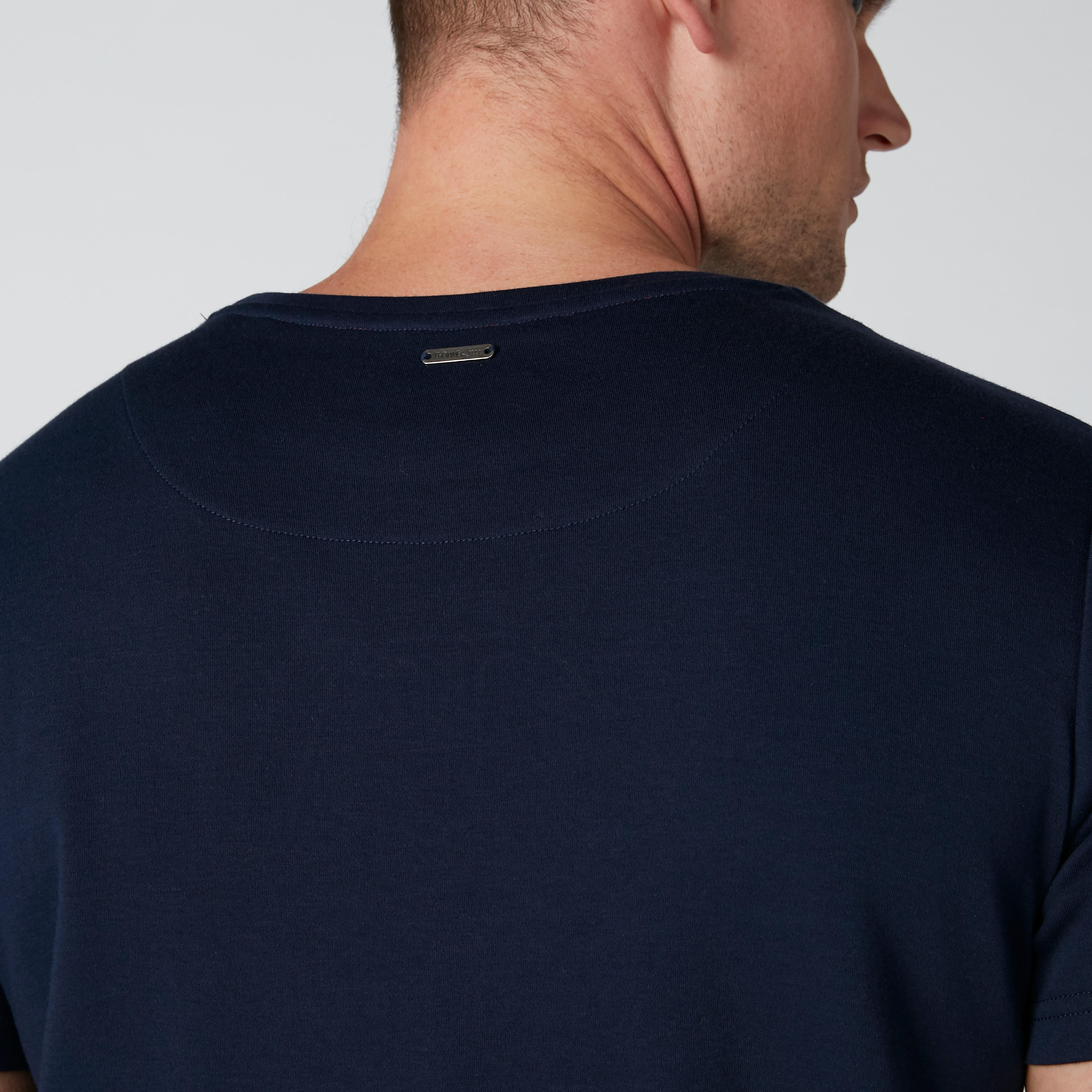 تيشيرت بأكمام قصيرة وطبعات من لوم-men-clothing-tshirtsandpolos-tshirts-image-6