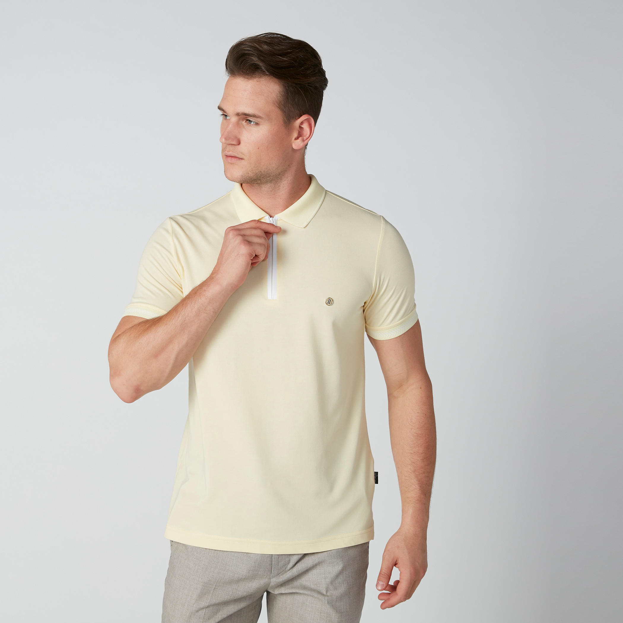 تيشيرت بياقة بولو وسحّاب من لوم-men-clothing-tshirtsandpolos-polos-image-10