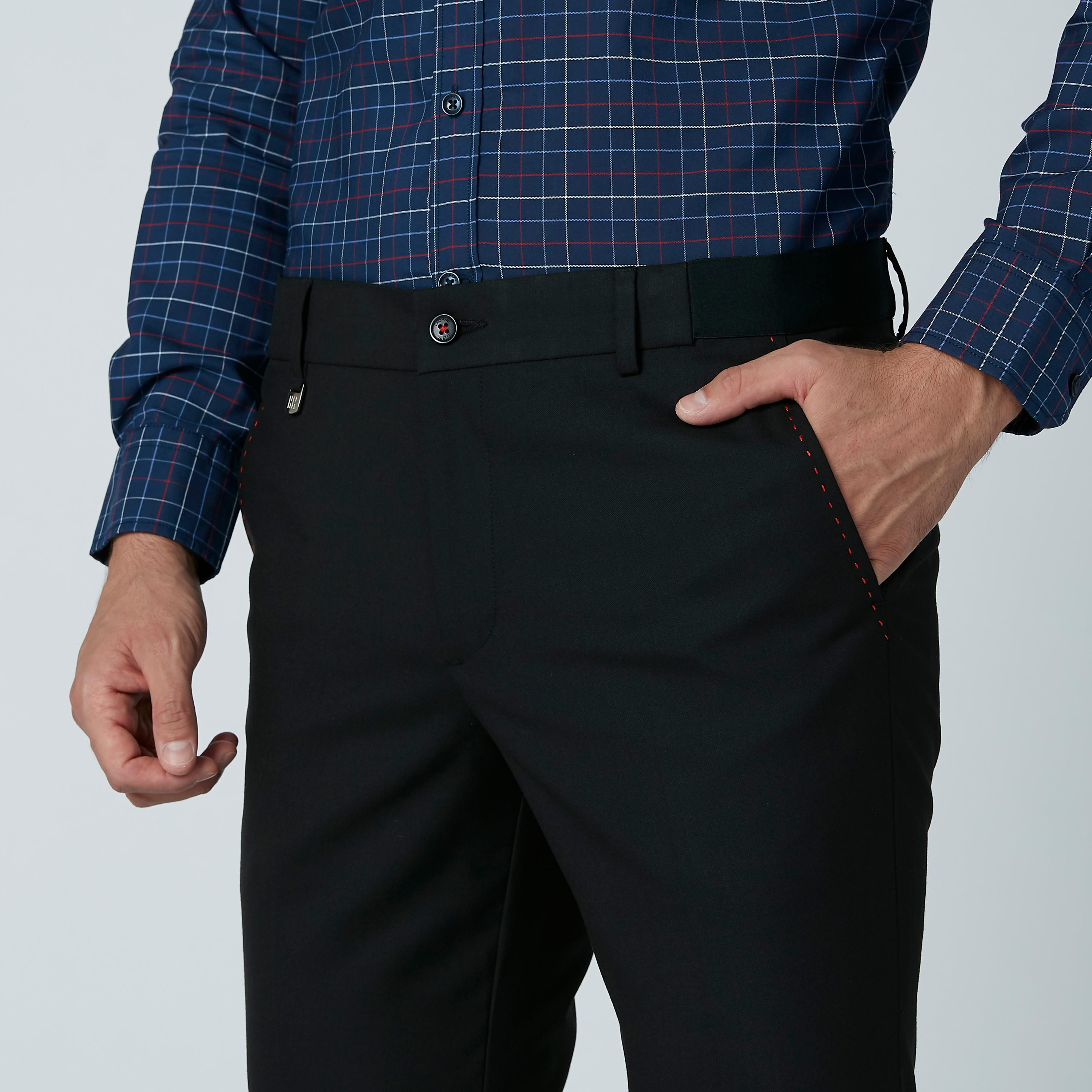بنطال رسمي بقصّة سليم ودرزات وجيوب من لوم-men-clothing-bottoms-trousersandchinos-trousers-image-3
