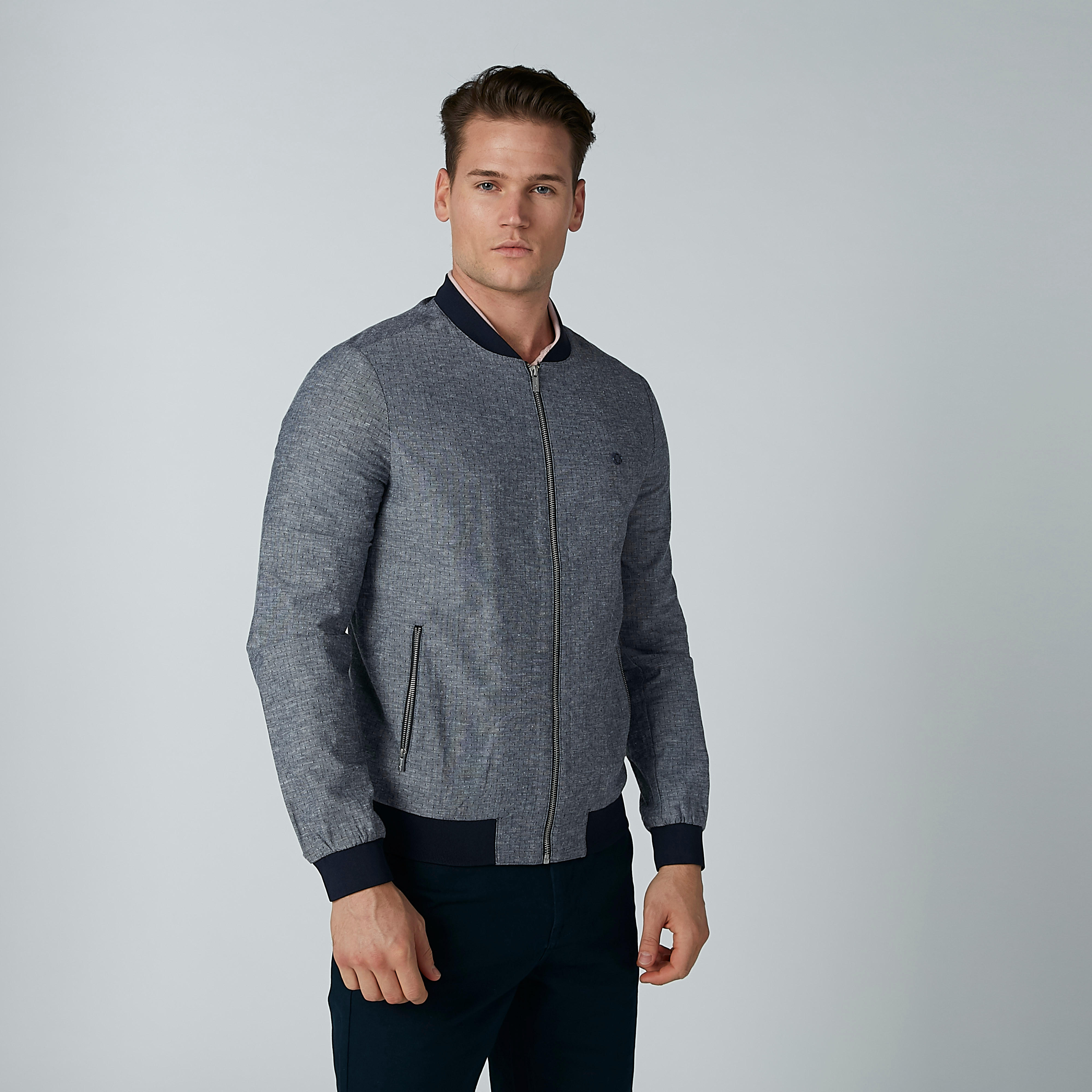 جاكيت بومبر بأكمام طويلة وجيوب من بيينج هيومان-men-clothing-jacketsandblazers-jackets-image-4