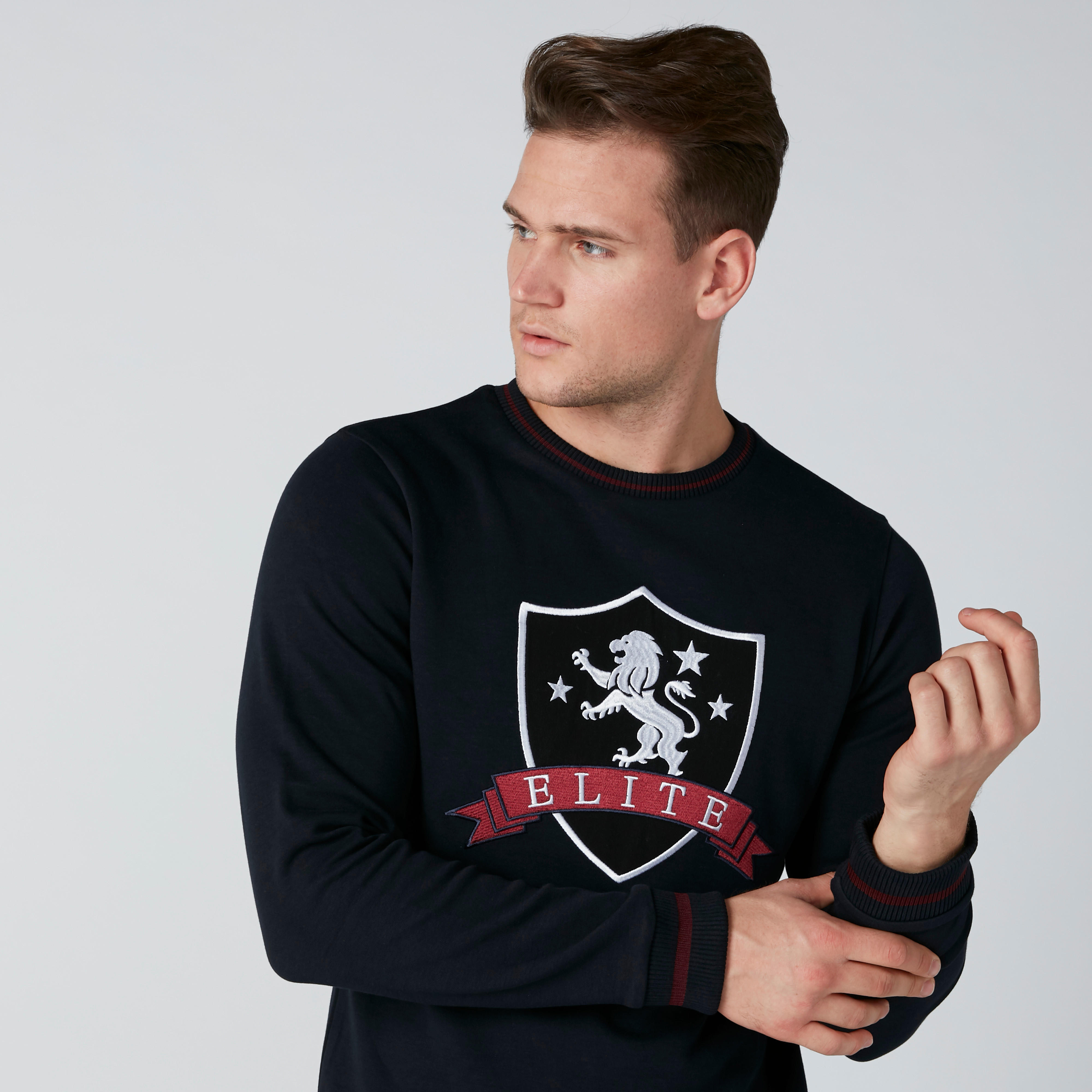 سويت شيرت مطرّز بأكمام طويلة من لوم-men-winterwear-hoodiesandsweatshirts-image-4