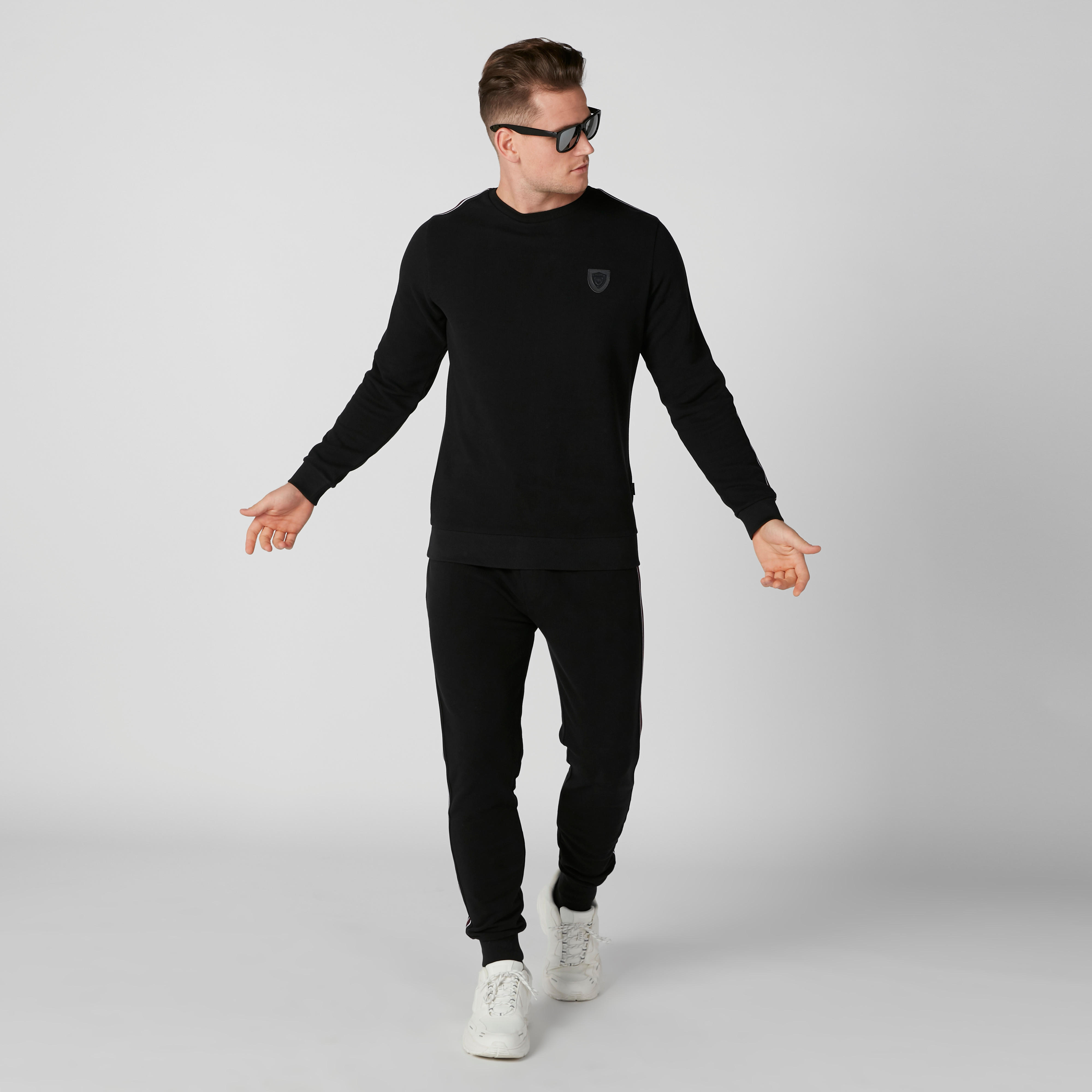 بنطال رياضي طويل بشريطة من لوم-men-clothing-bottoms-joggers-image-1