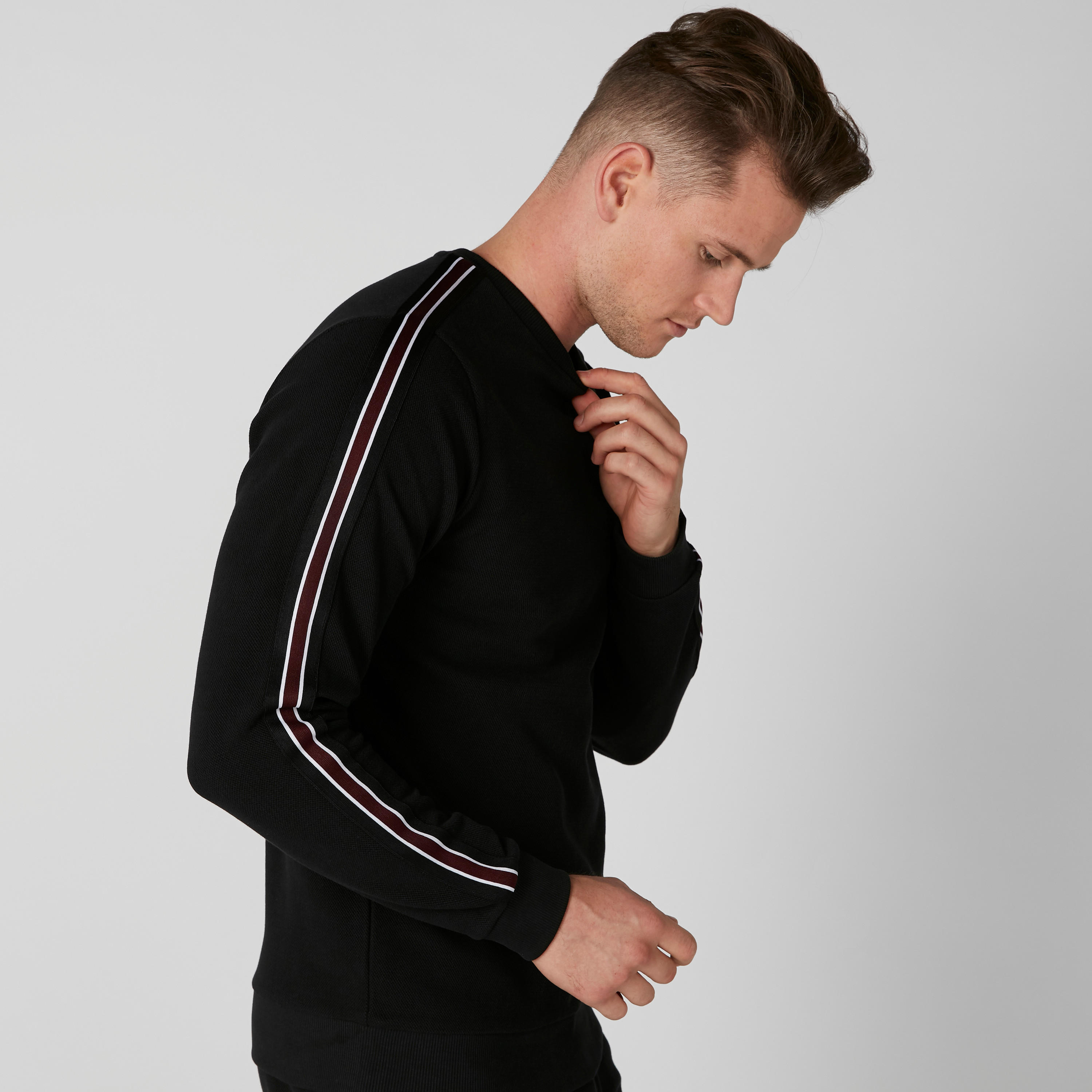 سويت شيرت بأكمام طويلة من لوم-men-winterwear-hoodiesandsweatshirts-image-4