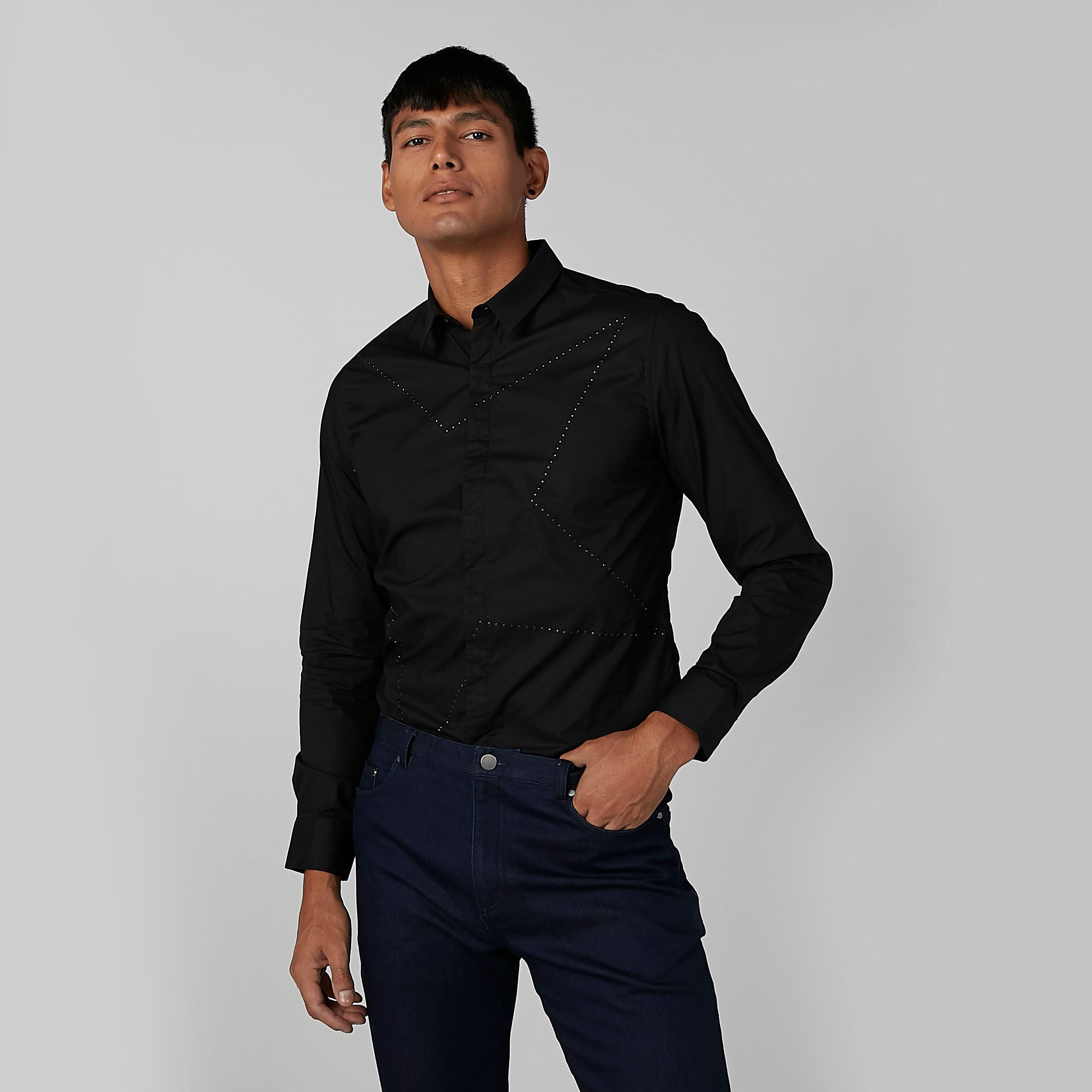 قميص مزيّن بقصّة سليم وياقة عاديّة وأكمام طويلة من لوم-men-clothing-shirts-image-1