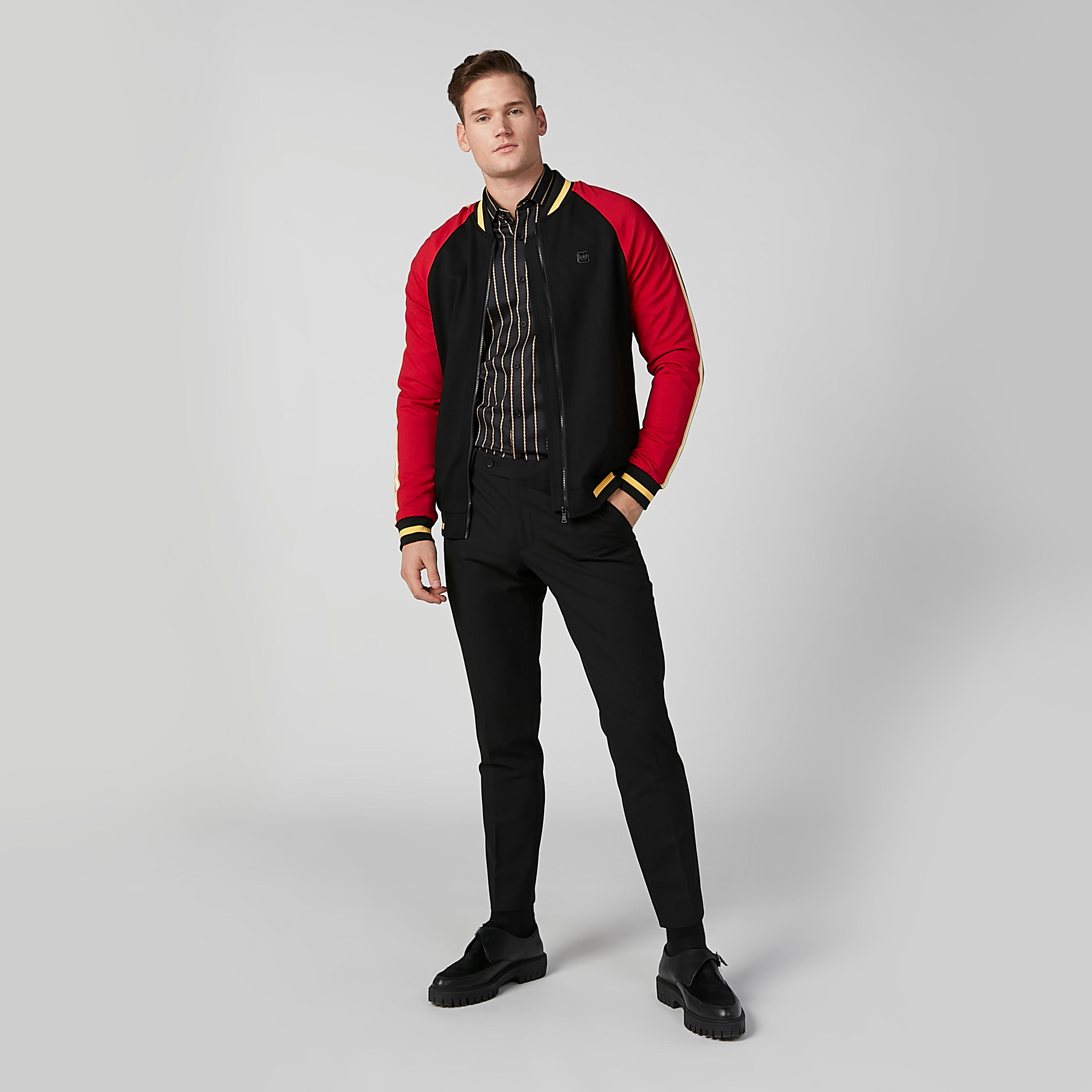 جاكيت بومبر بأكمام طويلة وجيوب من لوم-men-clothing-jacketsandblazers-jackets-image-2