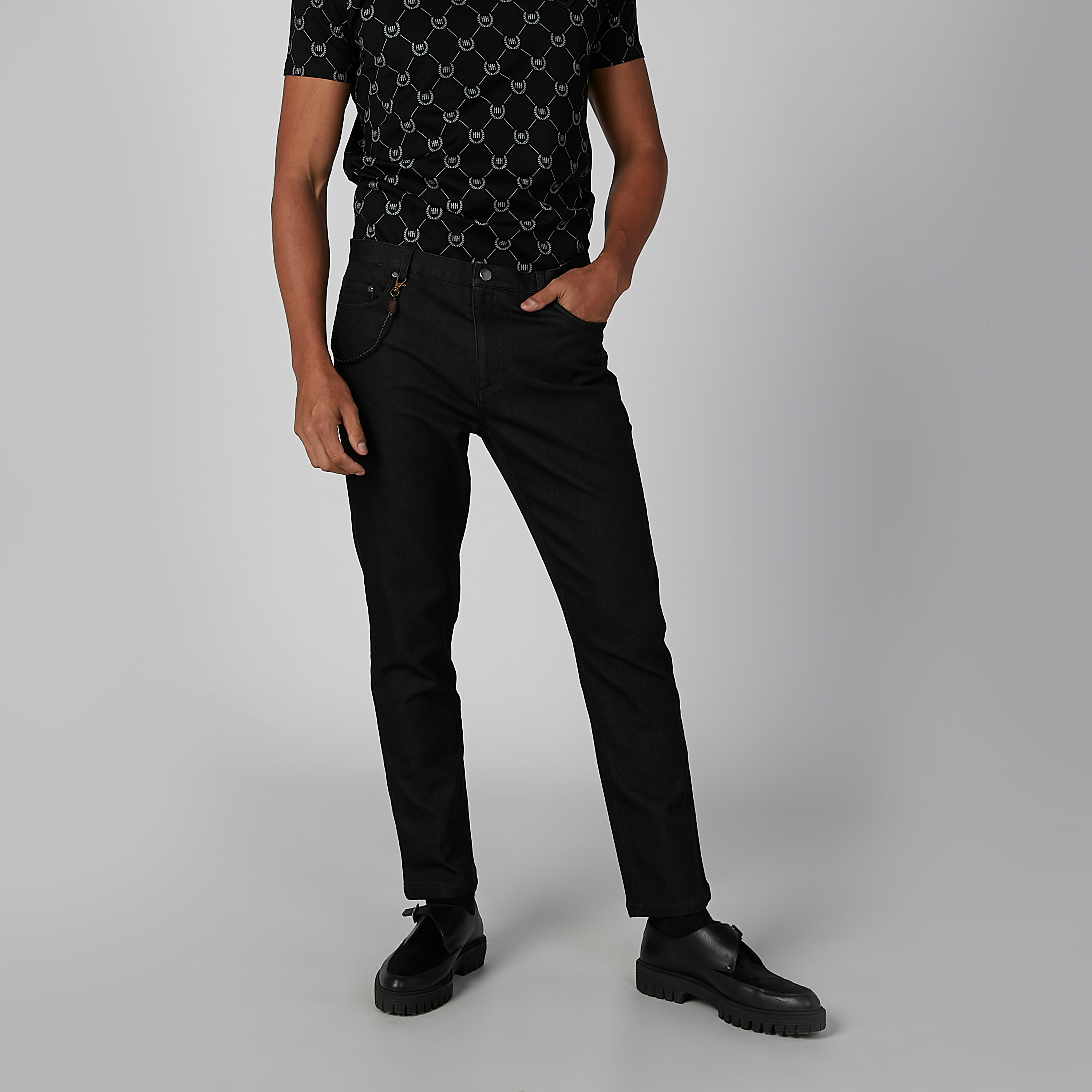 بنطال طويل بجيوب وسلسلة من لوم-men-clothing-bottoms-trousersandchinos-trousers-image-1