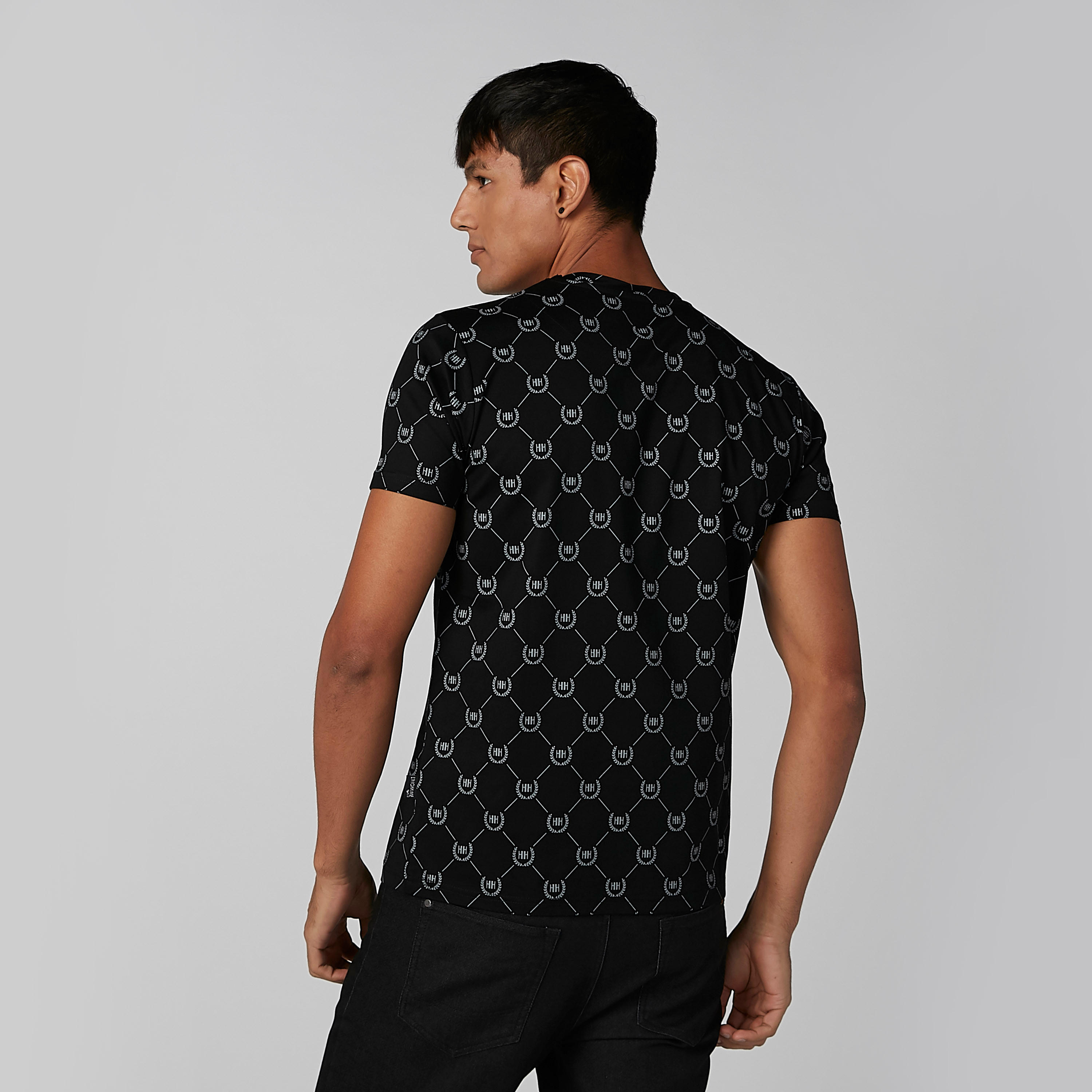 تيشيرت بياقة ضيّقة وأكمام قصيرة وطبعات من لوم-men-clothing-tshirtsandpolos-tshirts-image-4