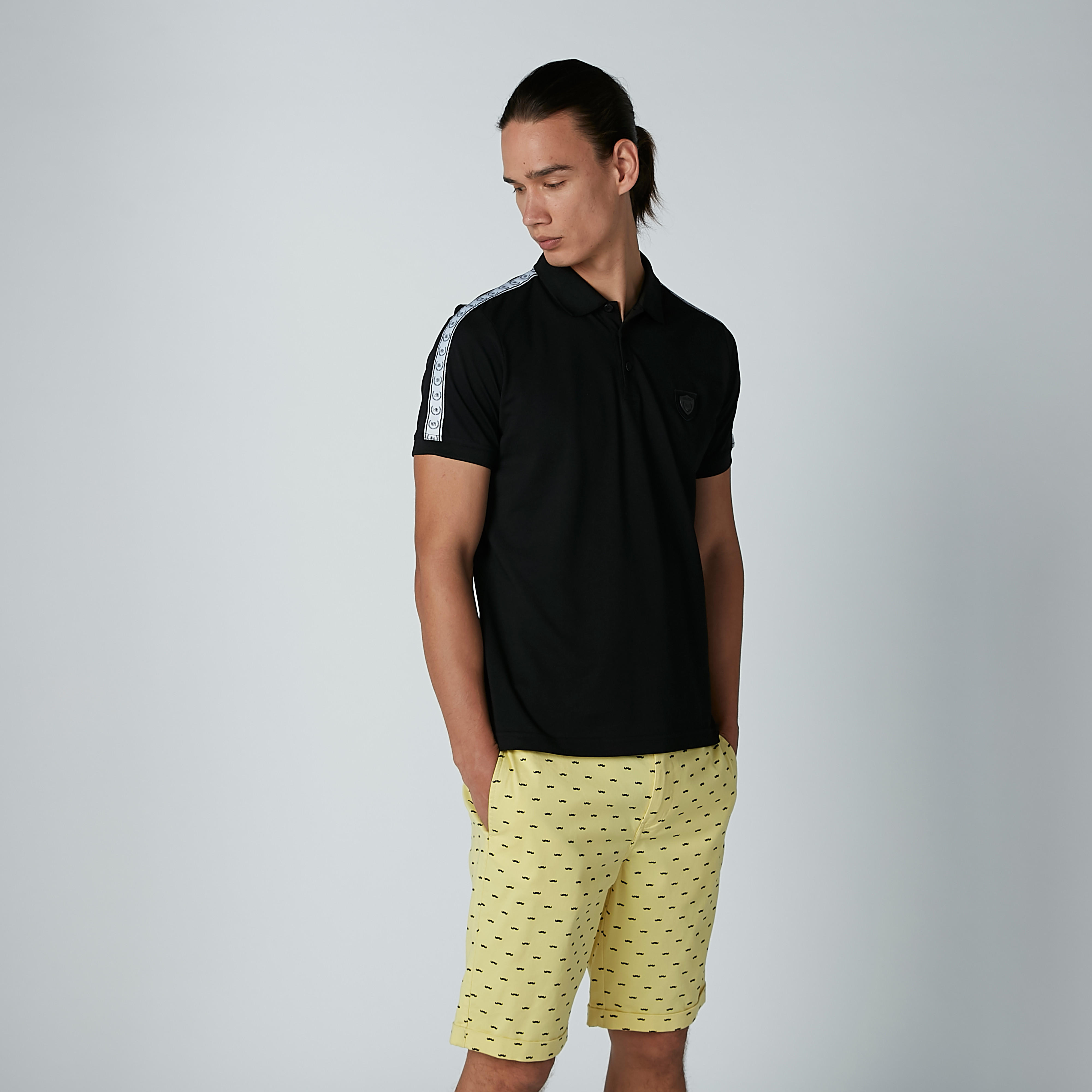 تيشيرت بياقة بولو وأكمام قصيرة وشريطة من لوم-men-clothing-tshirtsandpolos-polos-image-1