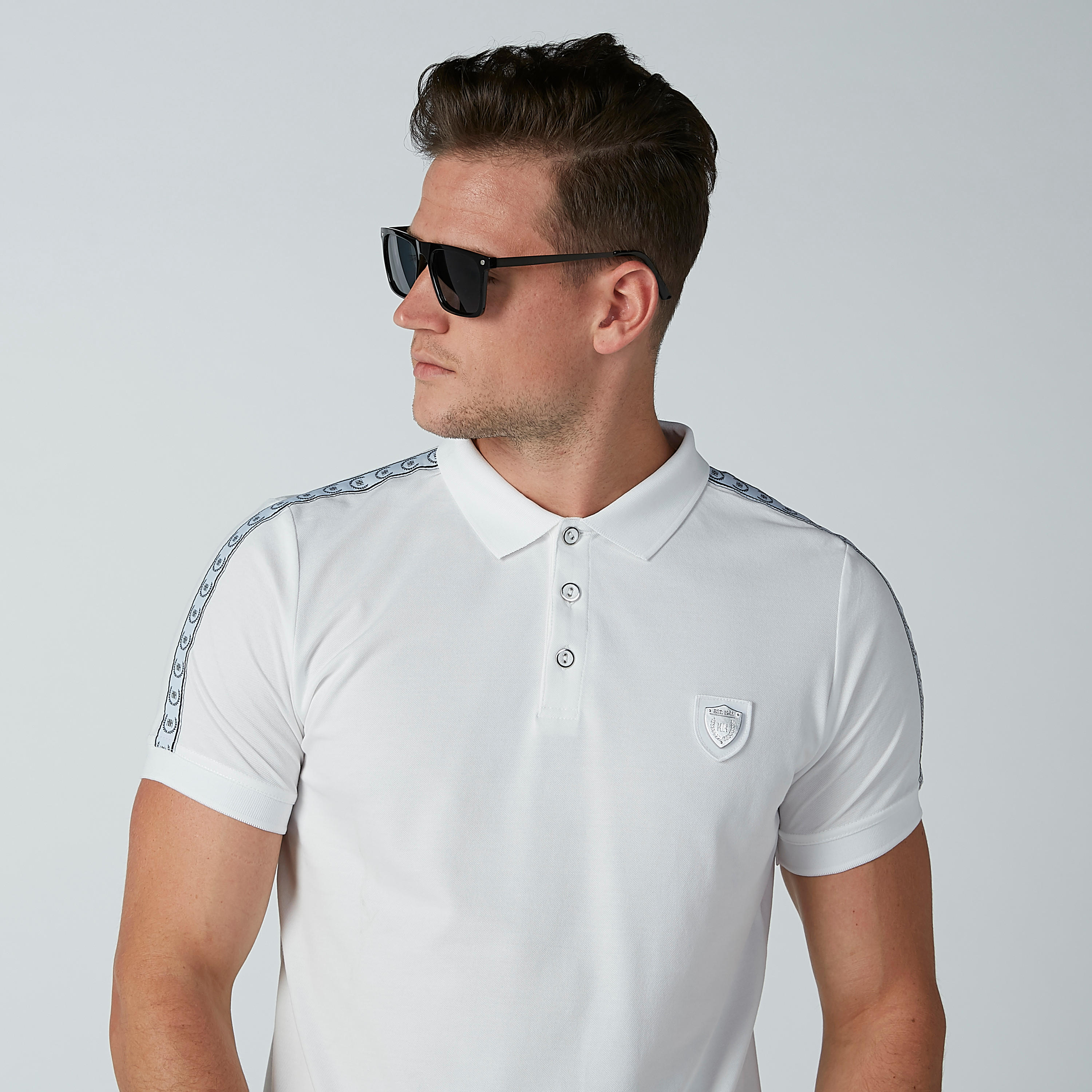 تيشيرت بأكمام قصيرة وياقة بولو من لوم-men-clothing-tshirtsandpolos-polos-image-2