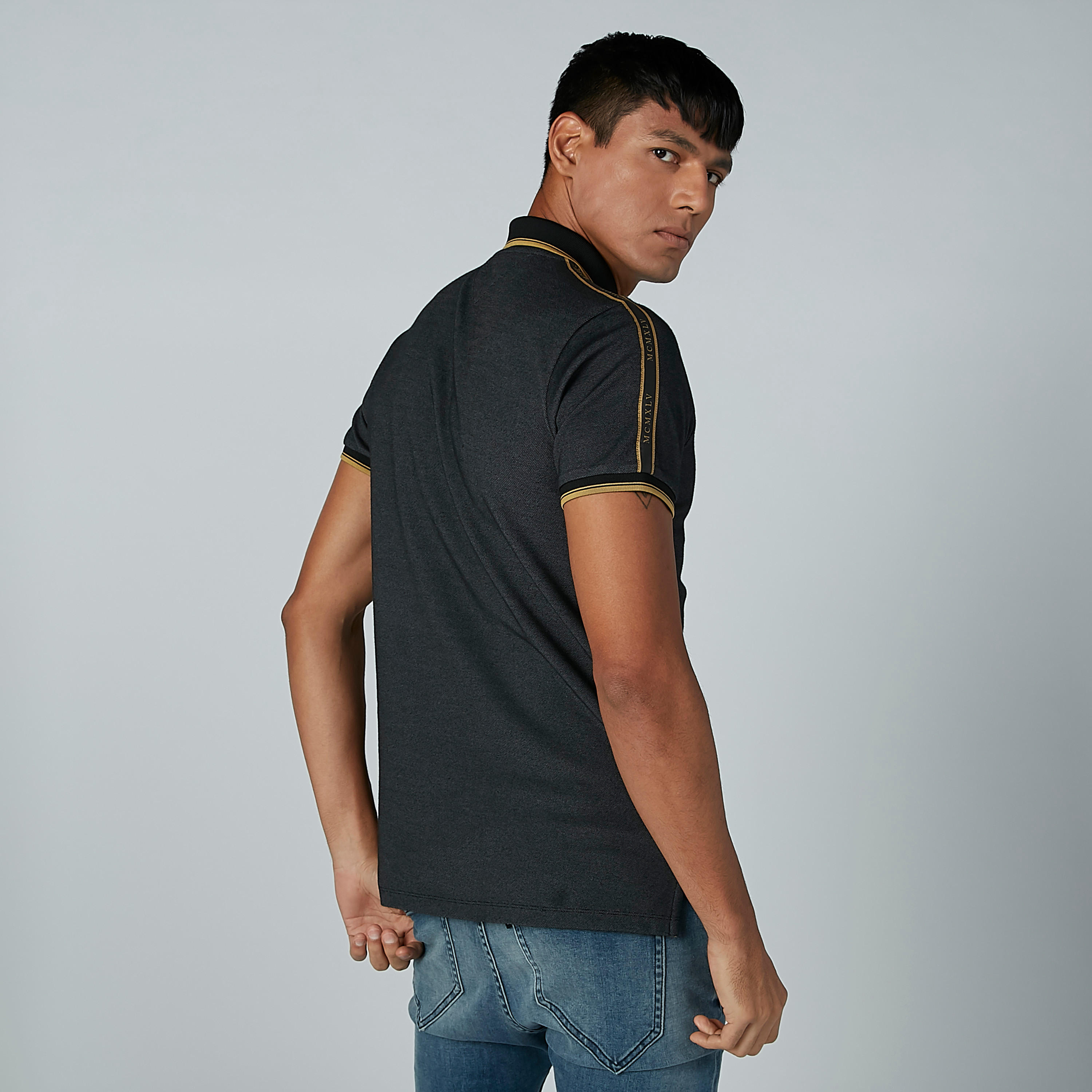 تيشيرت بارز الملمس بياقة بولو من لوم-men-clothing-tshirtsandpolos-polos-image-5