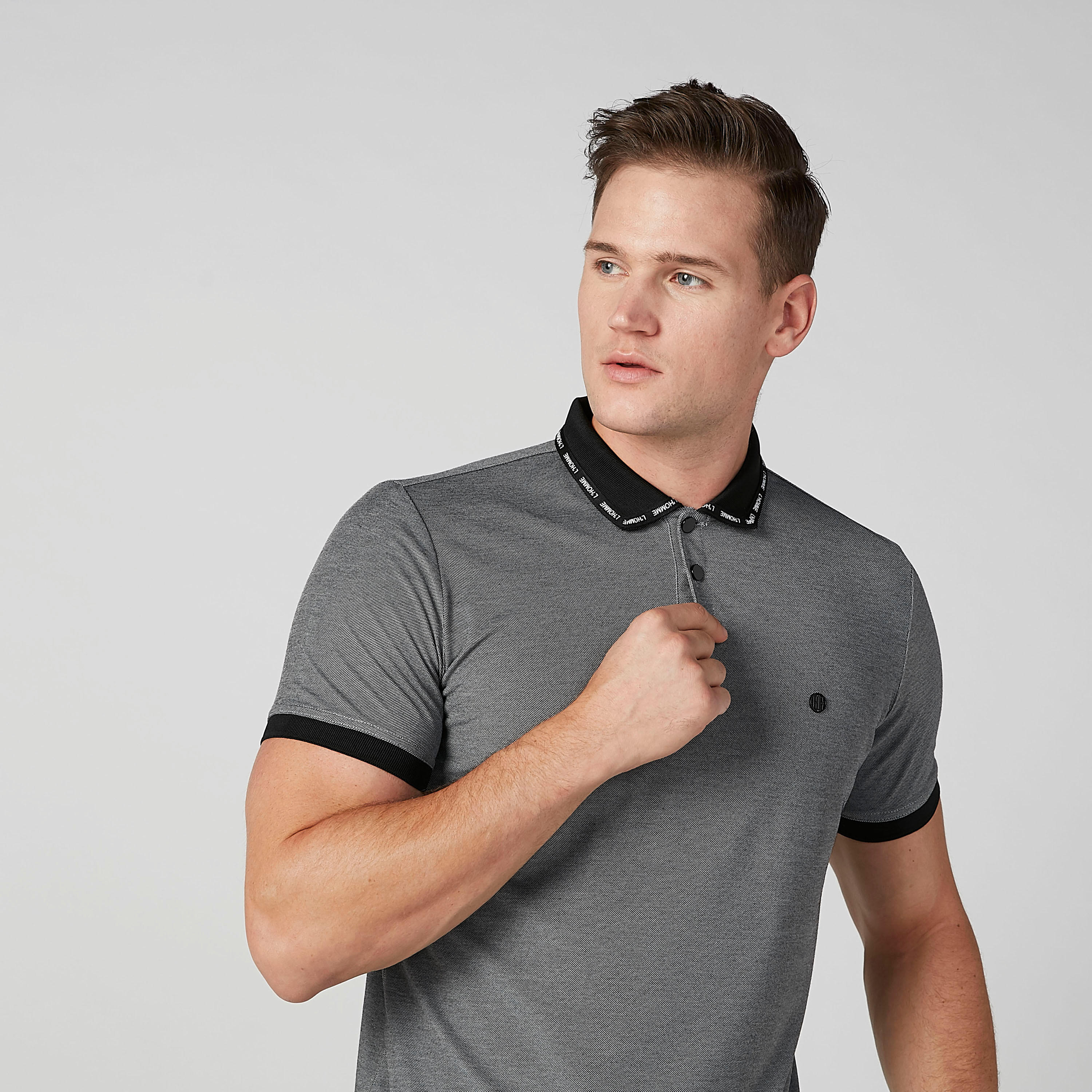 تيشيرت بارز الملمس بقصّة سليم وياقة بولو وأكمام قصيرة من لوم-men-clothing-tshirtsandpolos-polos-image-4