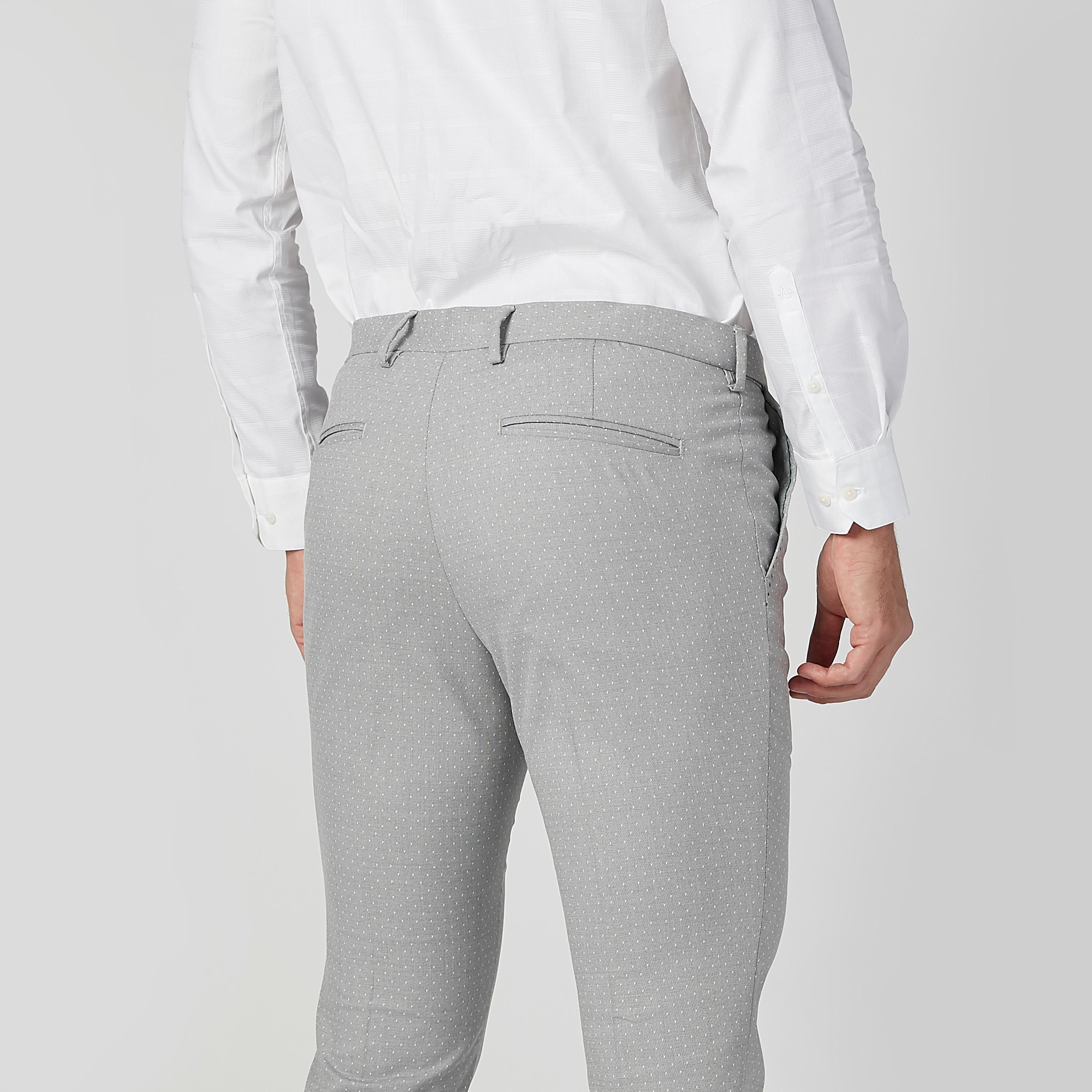بنطال شينو بارز الملمس بقصّة سليم وجيوب من لوم-men-clothing-bottoms-trousersandchinos-trousers-image-5