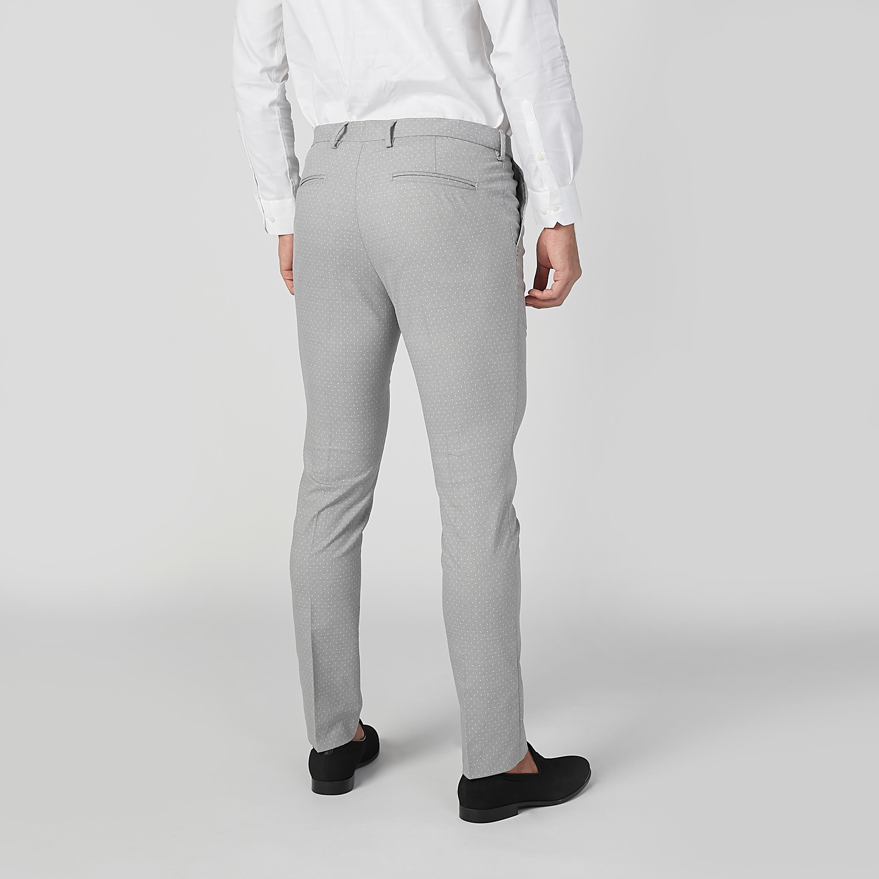 بنطال شينو بارز الملمس بقصّة سليم وجيوب من لوم-men-clothing-bottoms-trousersandchinos-trousers-image-6