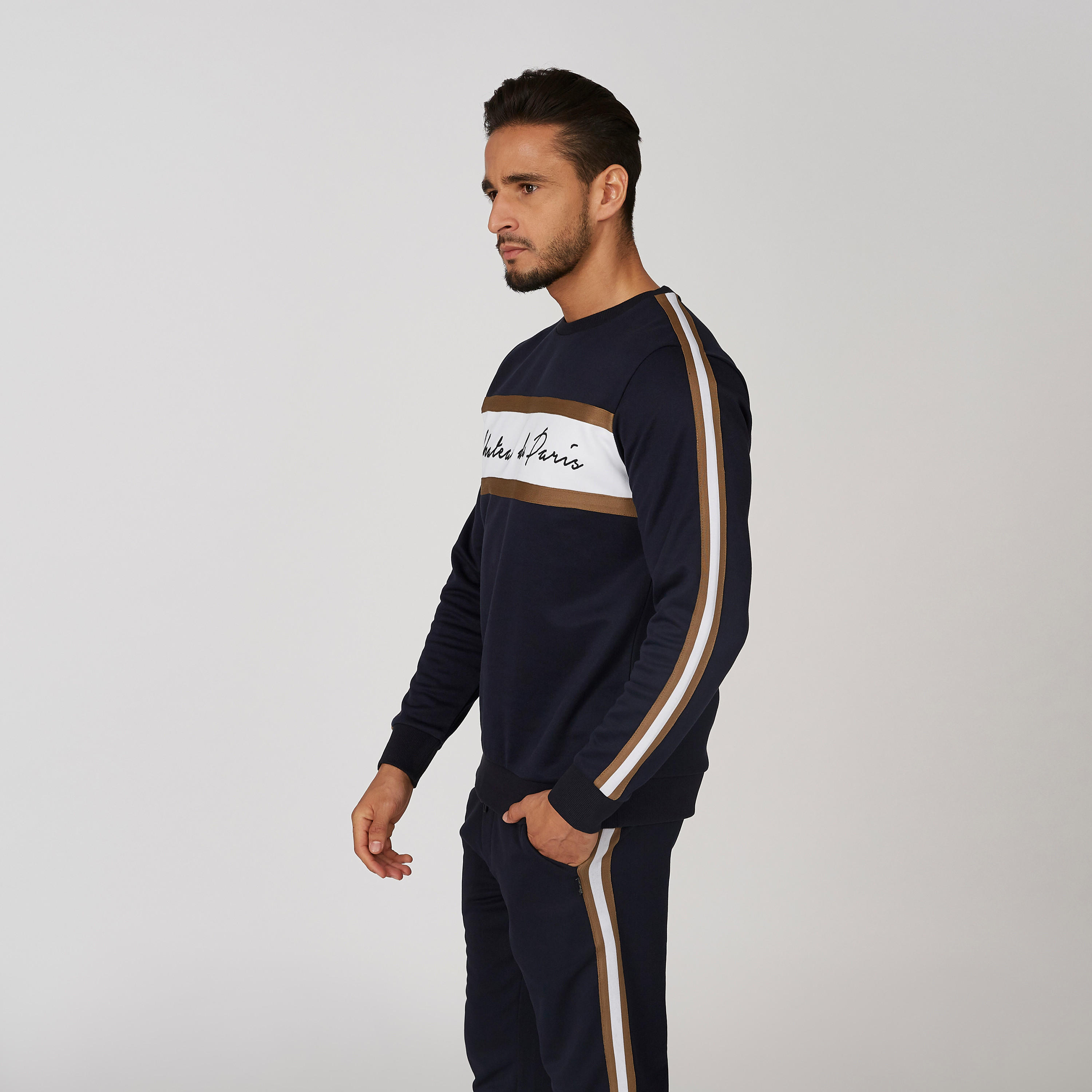 سويت شيرت بياقة ضيّقة وأكمام طويلة وطبعات من لوم-men-winterwear-hoodiesandsweatshirts-image-3