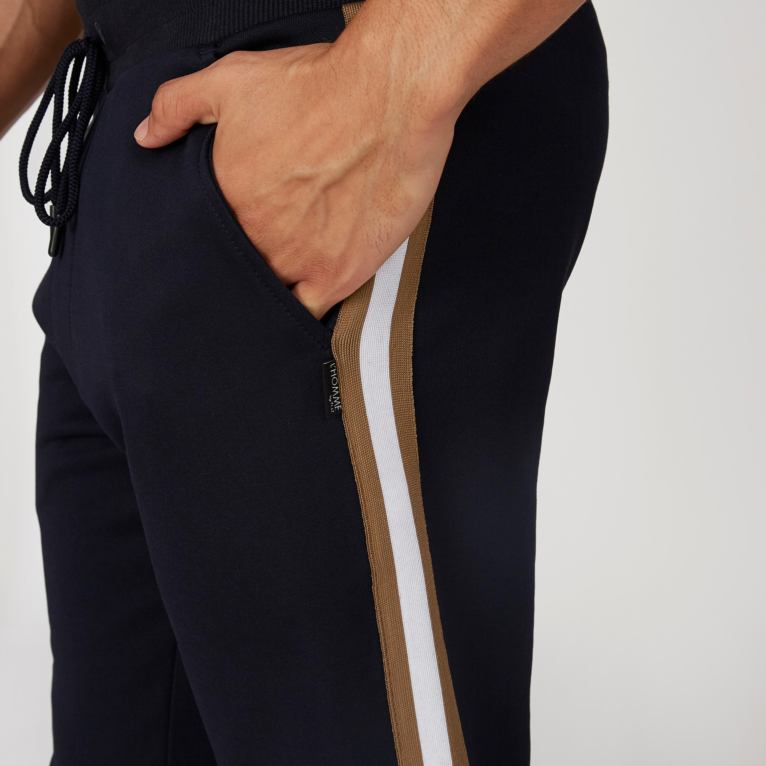L'Homme Slim Fit Plain Mid Waist Pants with Pocket Detail-men-clothing-bottoms-trousersandchinos-trousers-image-4