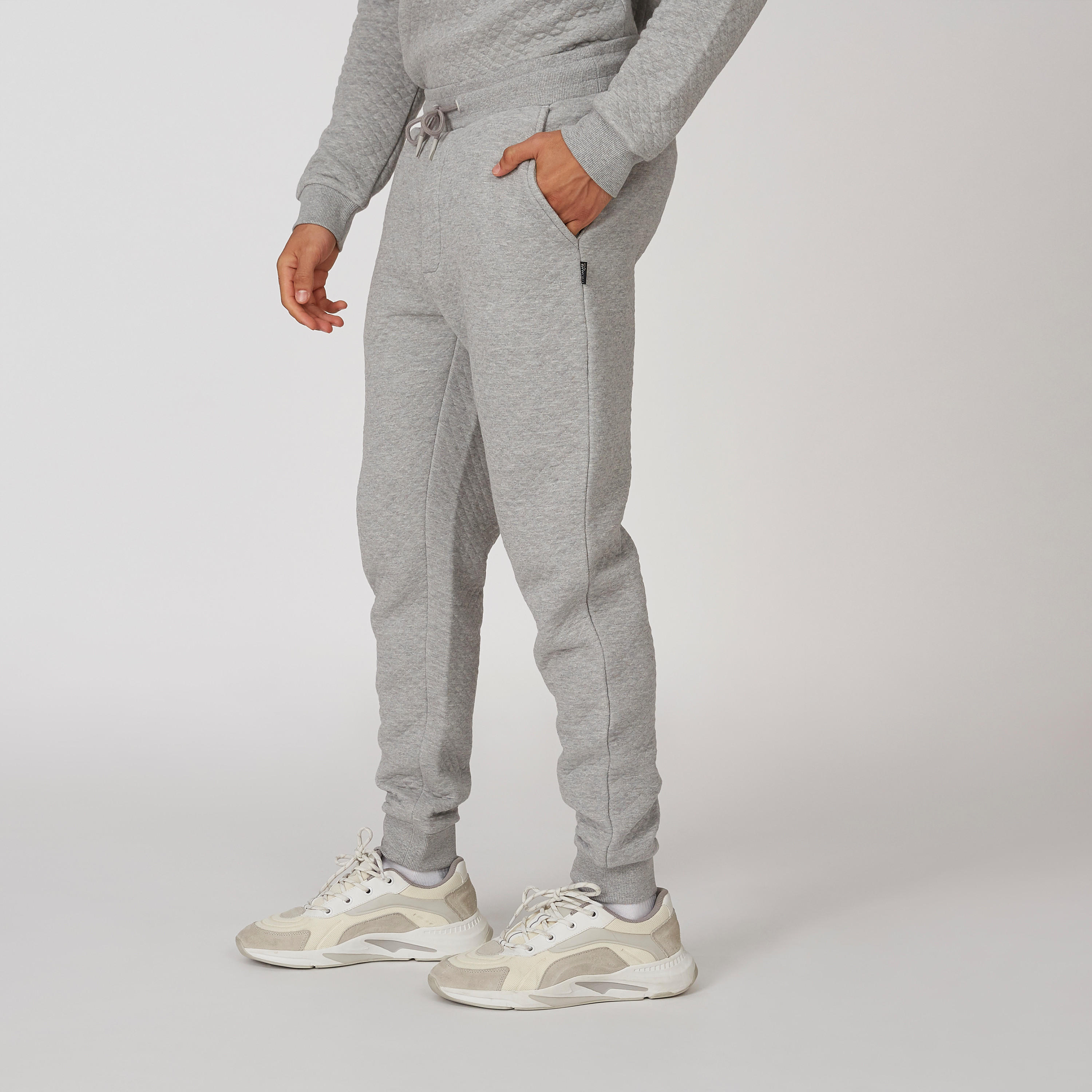 بنطلون رياضي سادة طويل بخصر مطاطي من لوم-men-clothing-bottoms-joggers-image-3