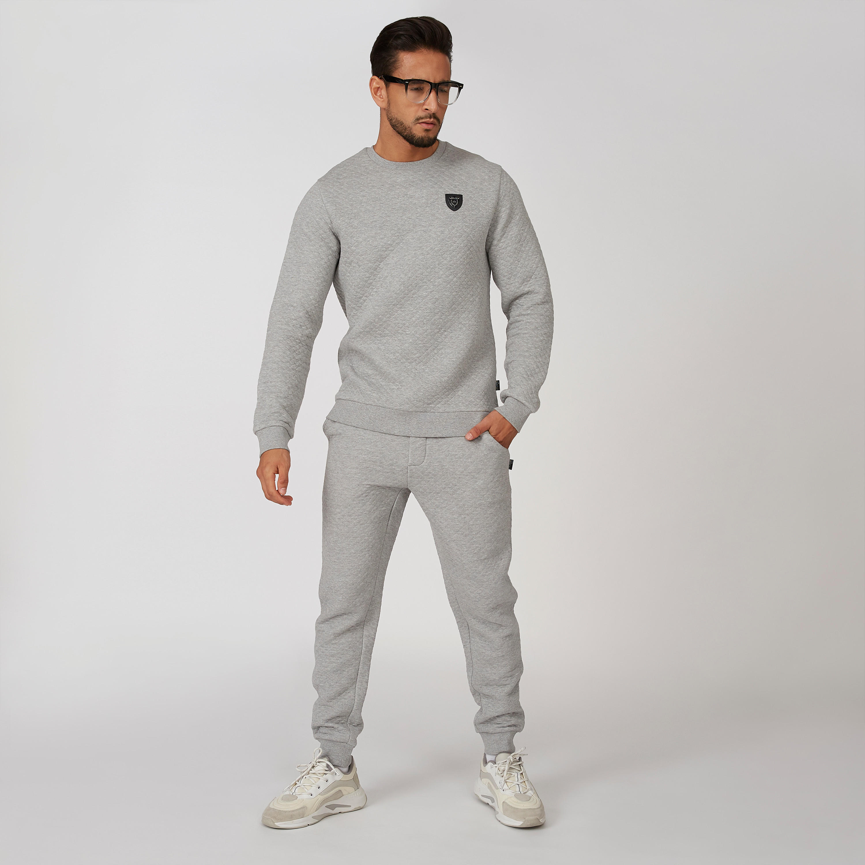 بنطلون رياضي سادة طويل بخصر مطاطي من لوم-men-clothing-bottoms-joggers-image-5