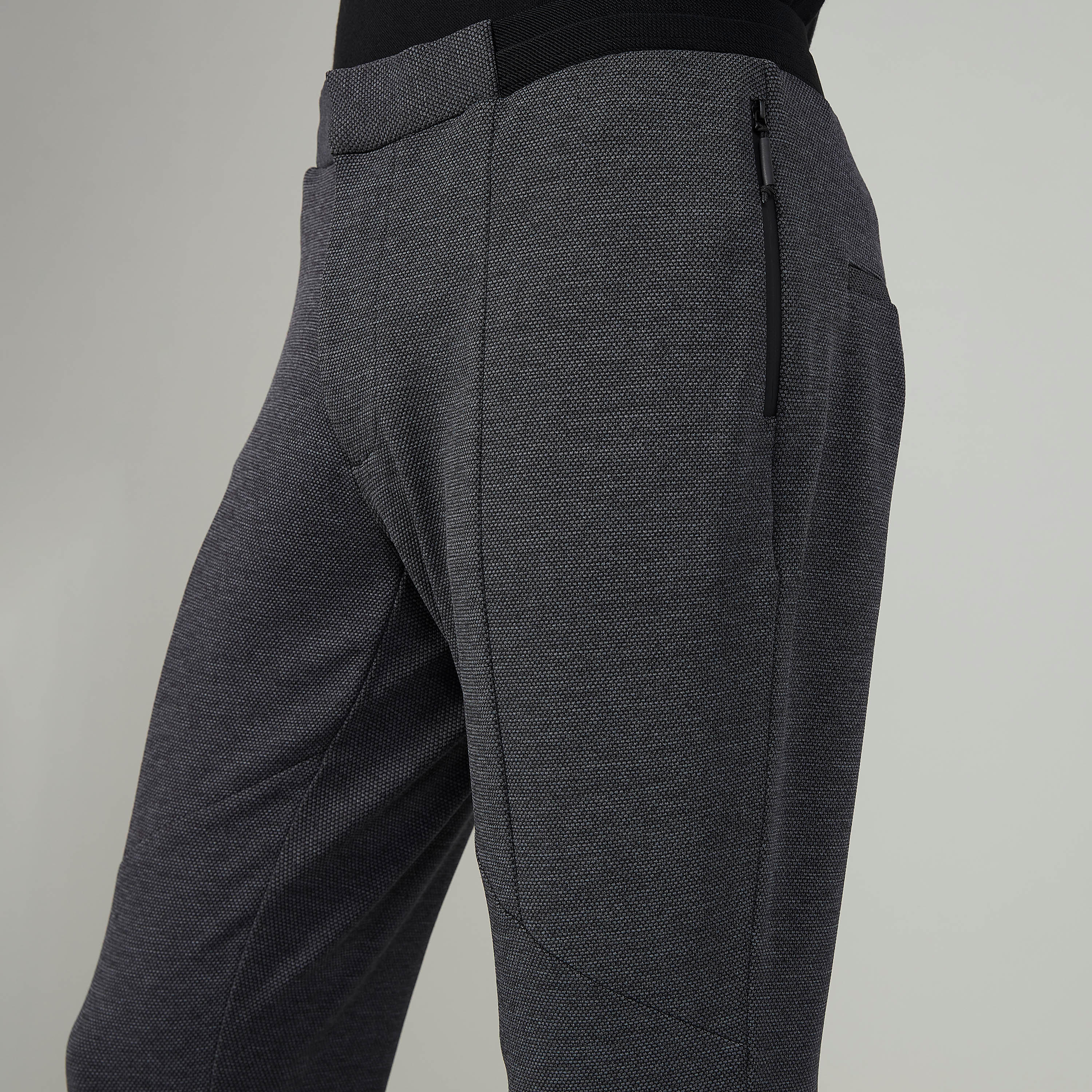 بنطلون سليم سادة بخصر متوسط الارتفاع وجيوب وسحّاب إغلاق من لوم-men-clothing-bottoms-trousersandchinos-trousers-image-3