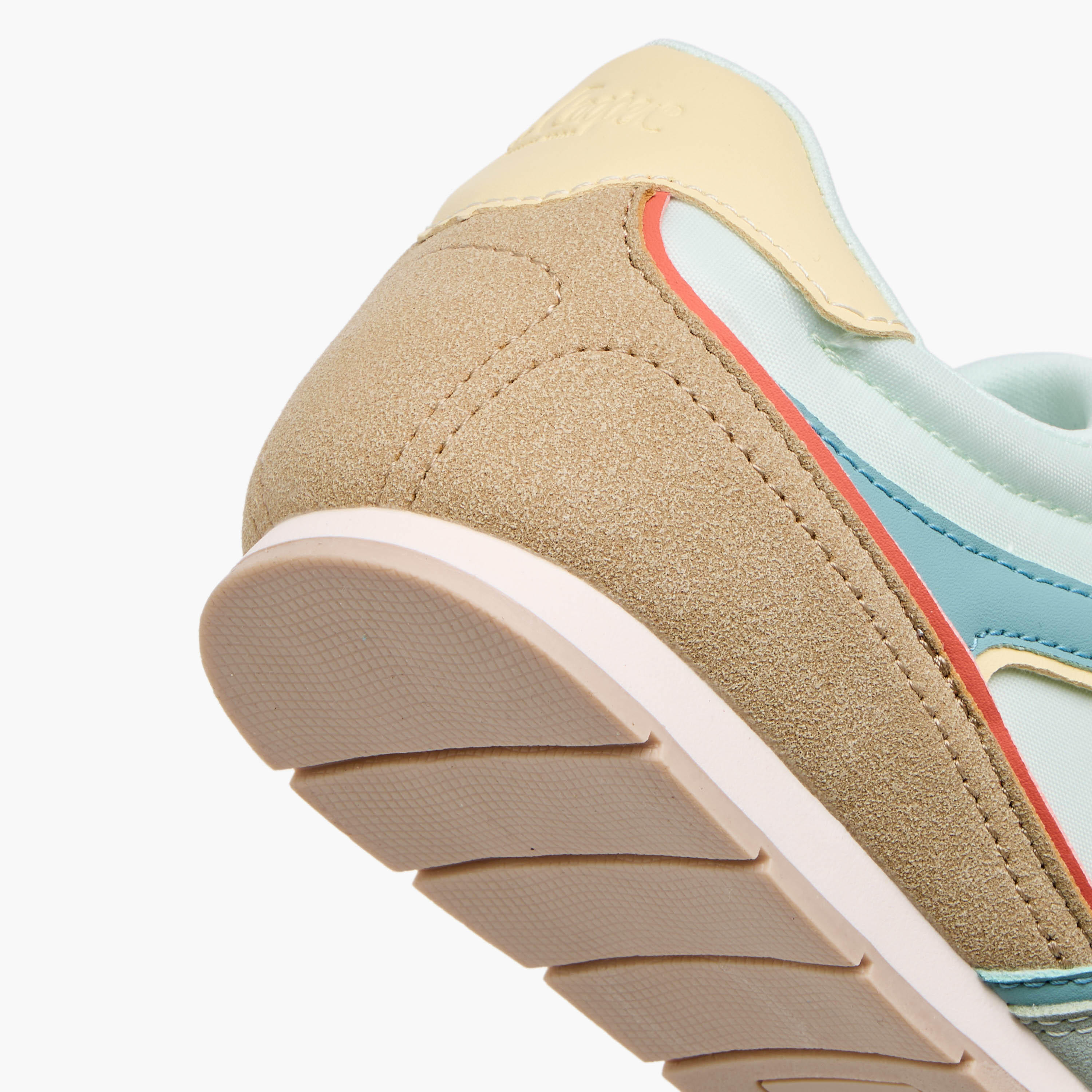 حذاء سنيكرز برباط إغلاق للنساء من لي كوبر-women-shoes-sneakers-image-5