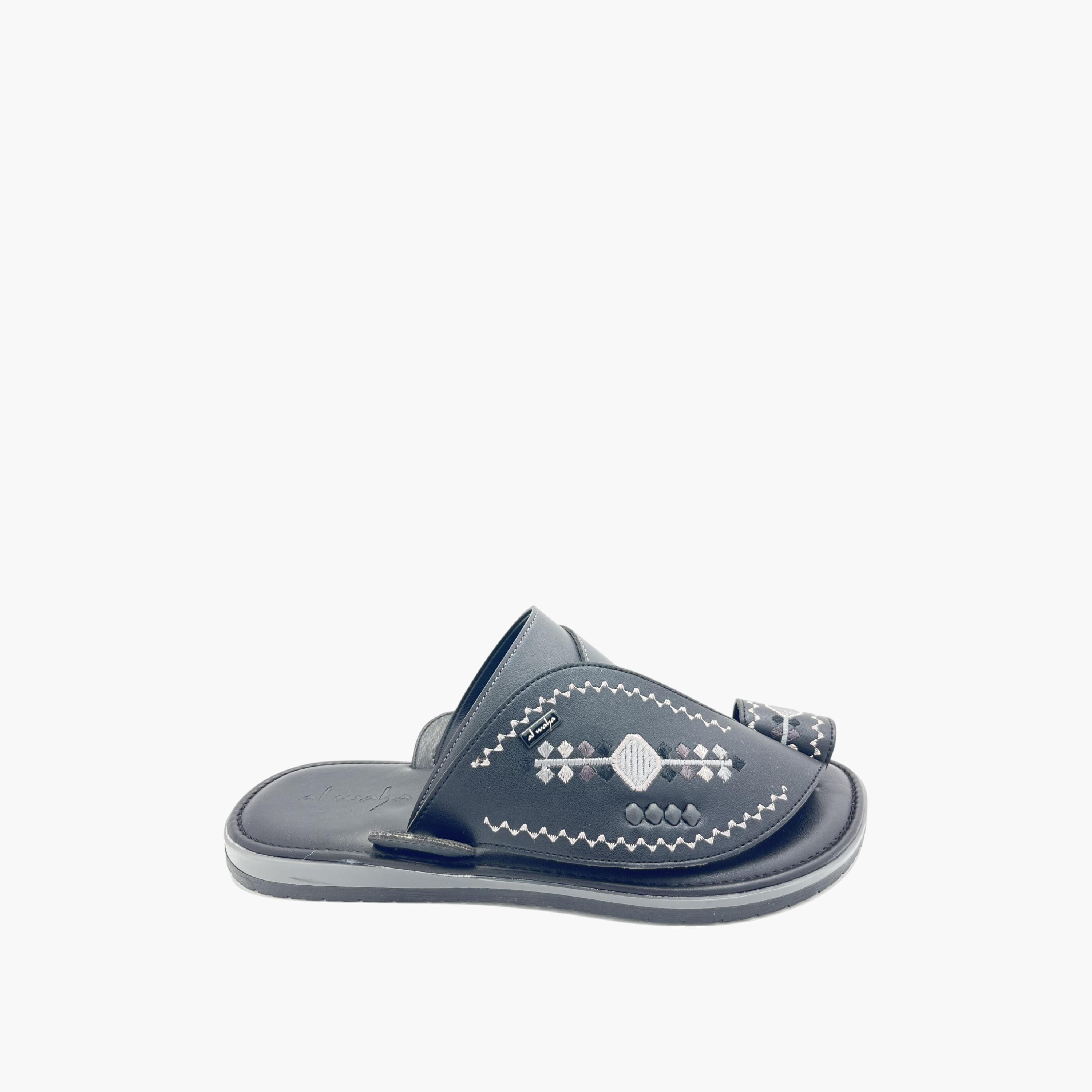 صندل عربي مطرّز سهل الارتداء بحلقة إصبع من الواحة-men-shoes-sandals-image-2