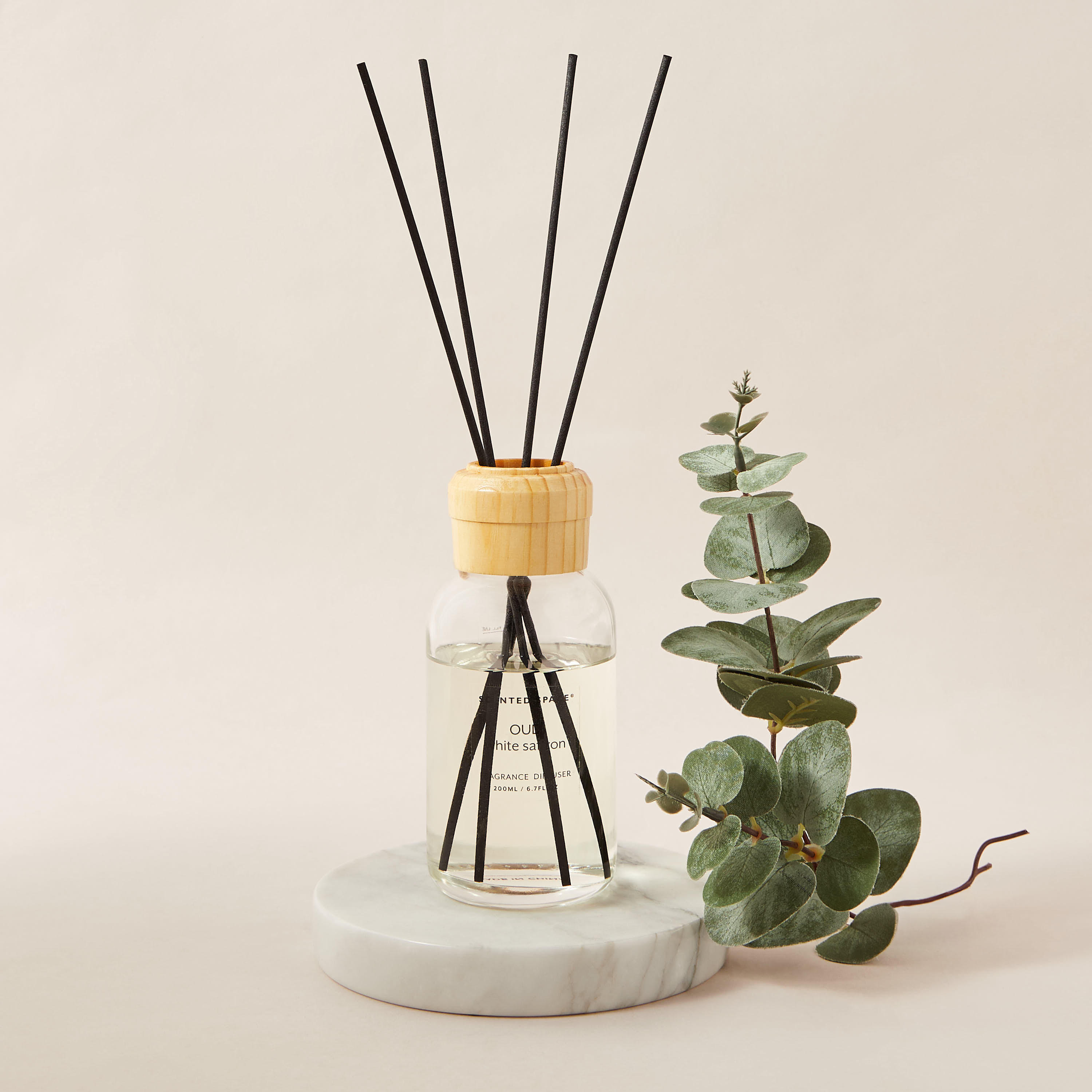 Scented Space White Saffron Reed Fragrance Diffuser - 200 ml-household-homefragrance-reeddiffusers-image-1