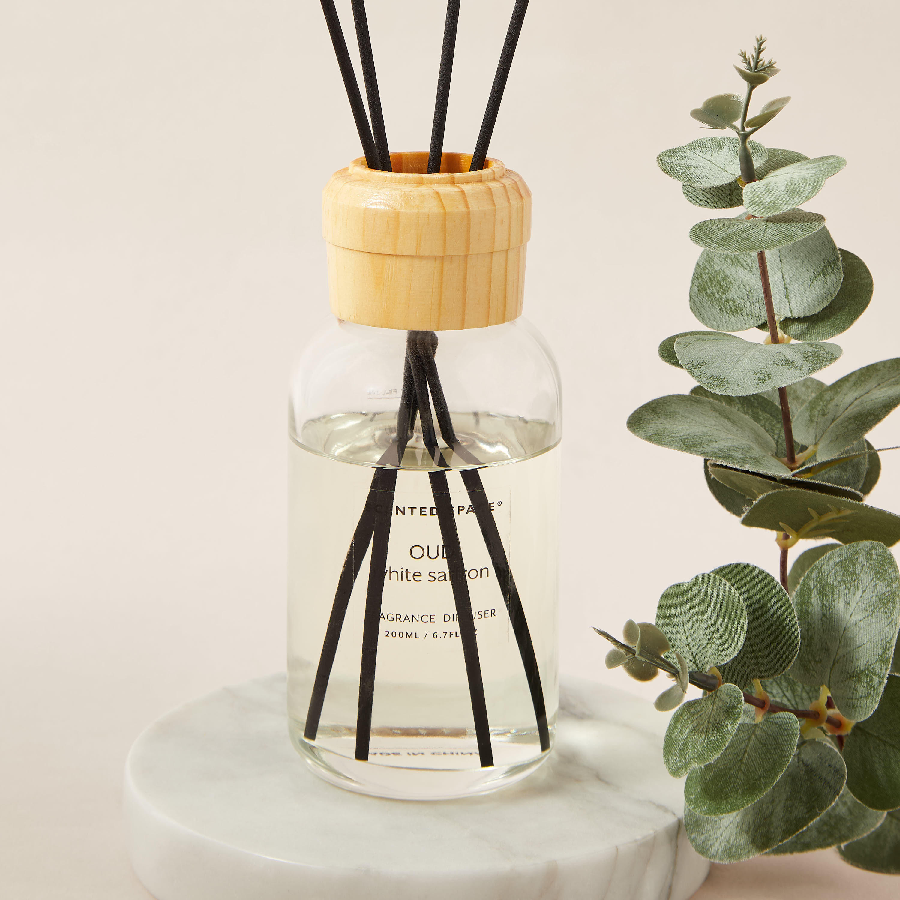 Scented Space White Saffron Reed Fragrance Diffuser - 200 ml-household-homefragrance-reeddiffusers-image-2